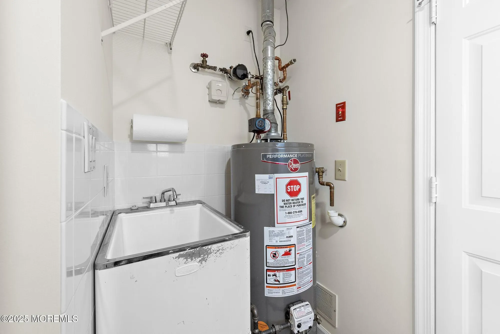 Property Slideshow image 31 of 49 | 2271 tomera pl, Toms River, NJ, 08755