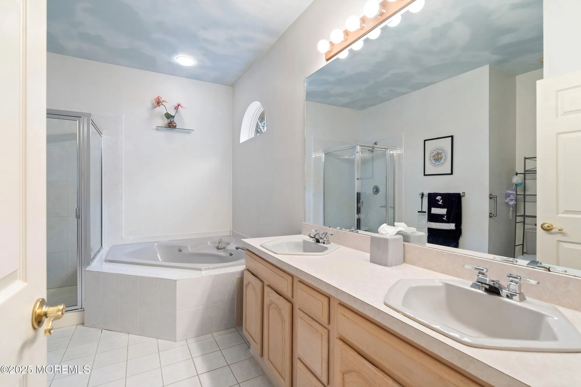 Property Slideshow image 18 of 49 | 24 symphony ave, Bayville, NJ, 08721