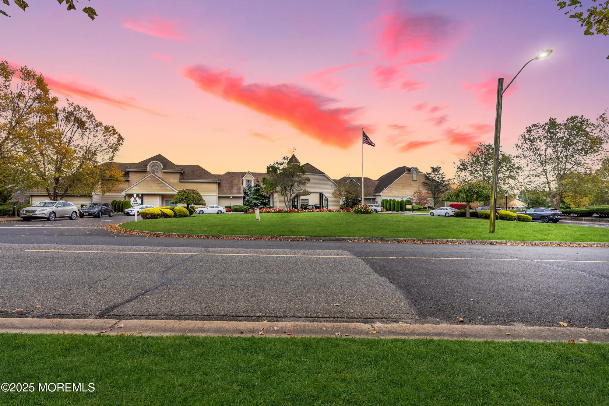 Property Slideshow image 25 of 28 | 125 concordia cir # 125a, Monroe, NJ, 08831