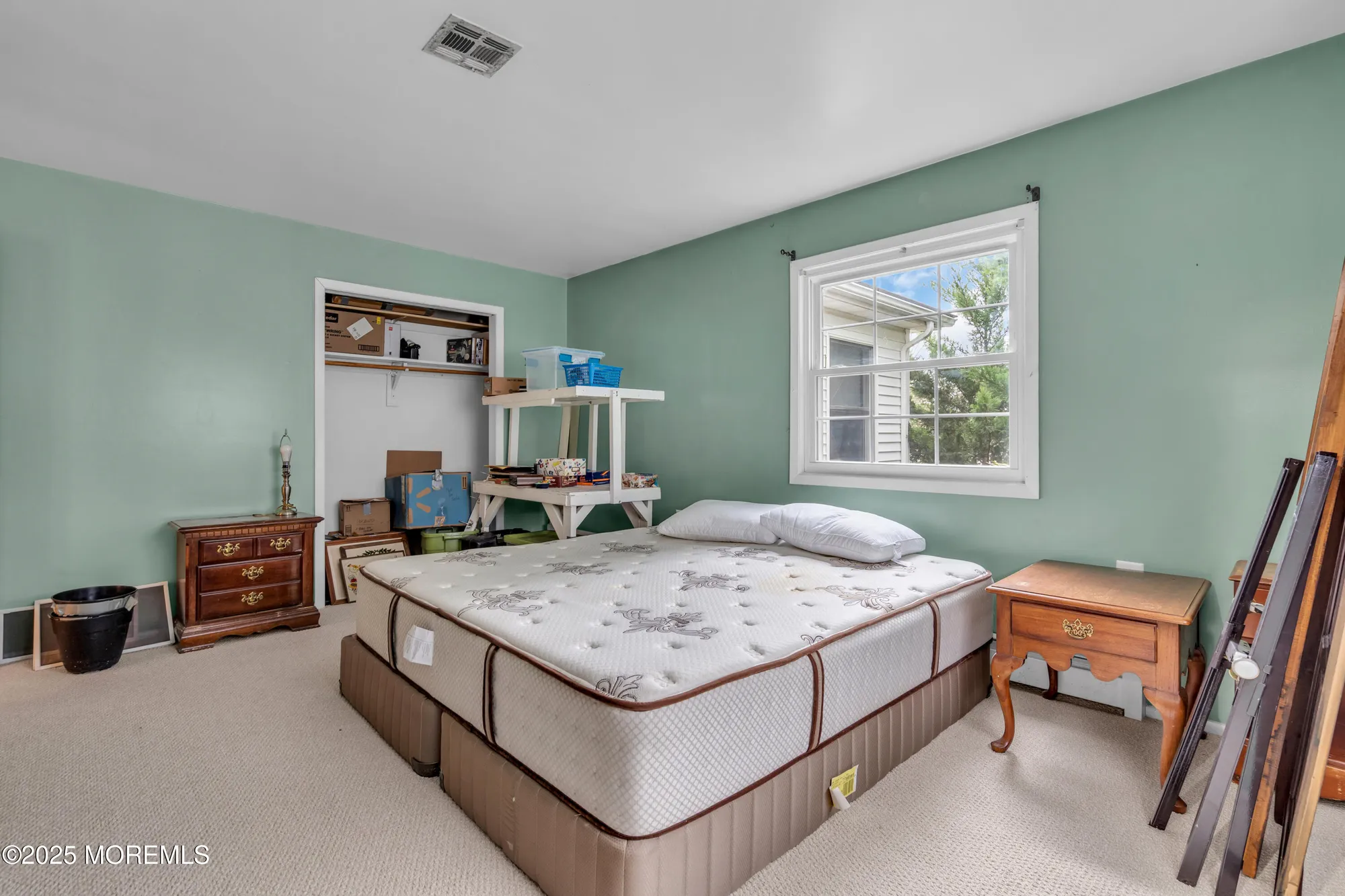 Property Slideshow image 14 of 23 | 208 bonaire dr, Toms River, NJ, 08757