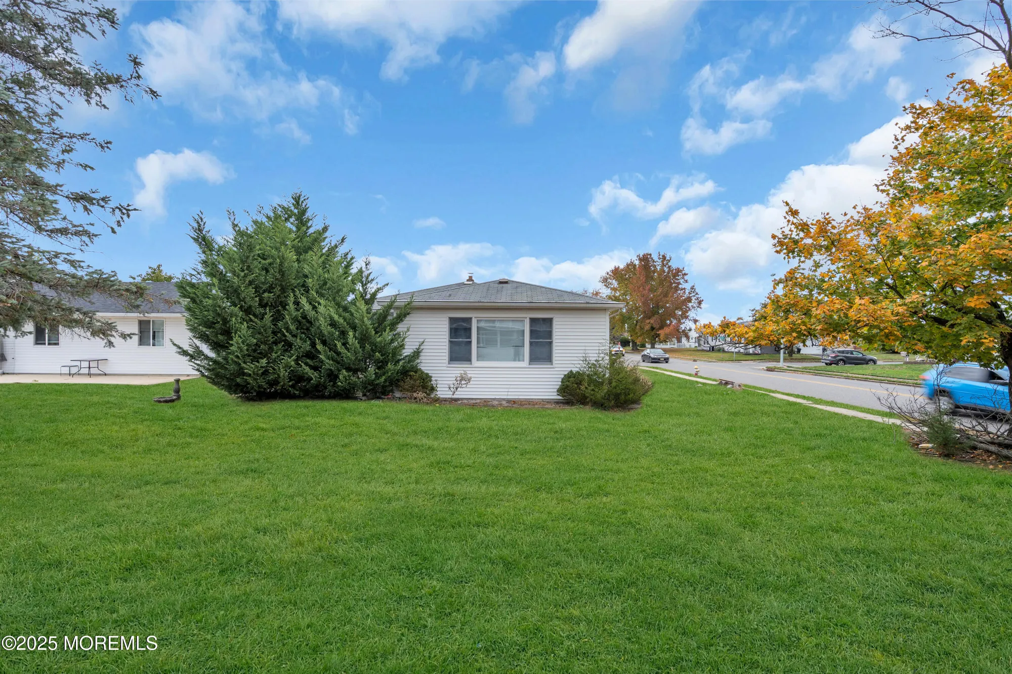 Property Slideshow image 19 of 23 | 208 bonaire dr, Toms River, NJ, 08757