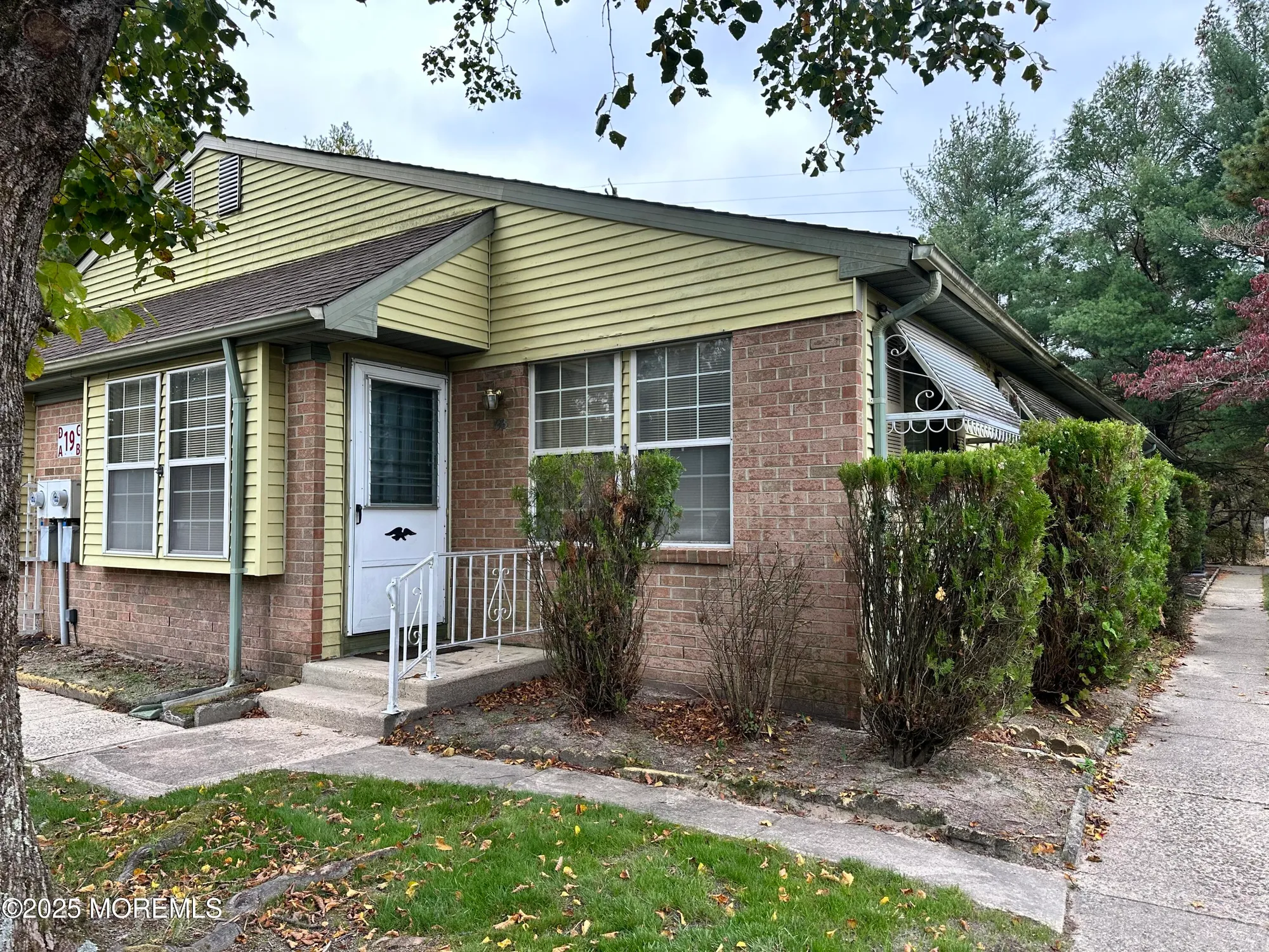 Property Slideshow image 1 of 15 | 19b medford rd # 61, Whiting, NJ, 08759