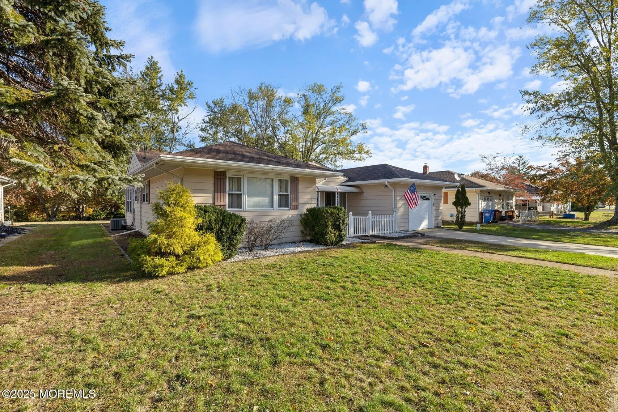 Property Slideshow image 3 of 25 | 26 fort de france ave, Toms River, NJ, 08757