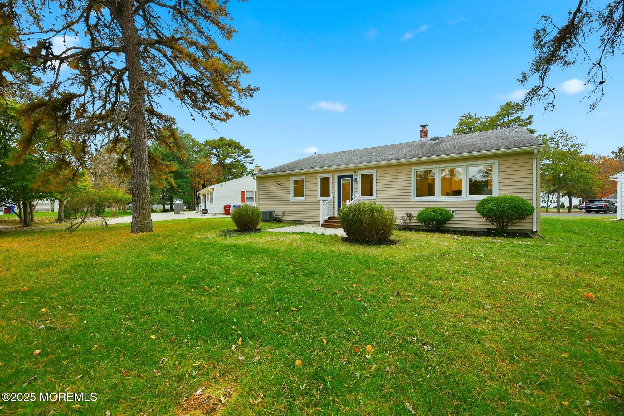 Property Slideshow image 23 of 29 | 24 bugle ct, Toms River, NJ, 08757