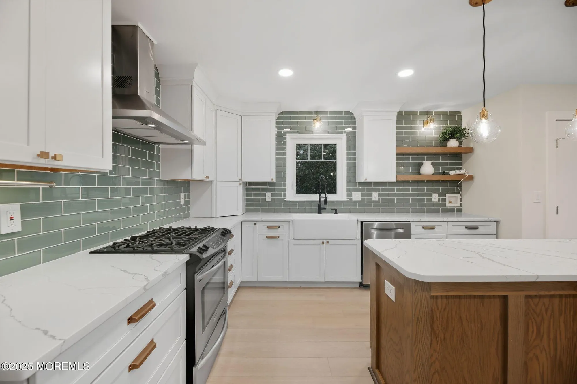 Property Slideshow image 5 of 29 | 24 bugle ct, Toms River, NJ, 08757