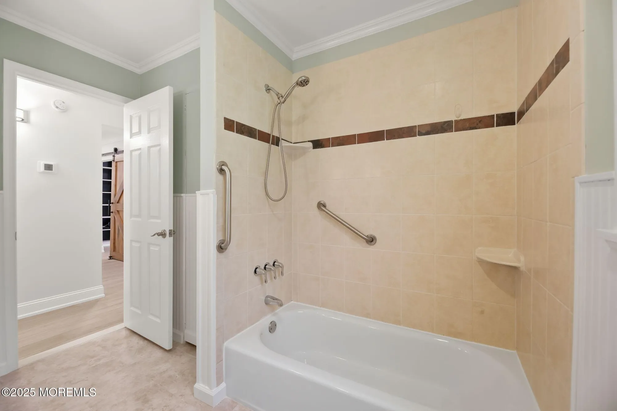 Property Slideshow image 21 of 29 | 24 bugle ct, Toms River, NJ, 08757
