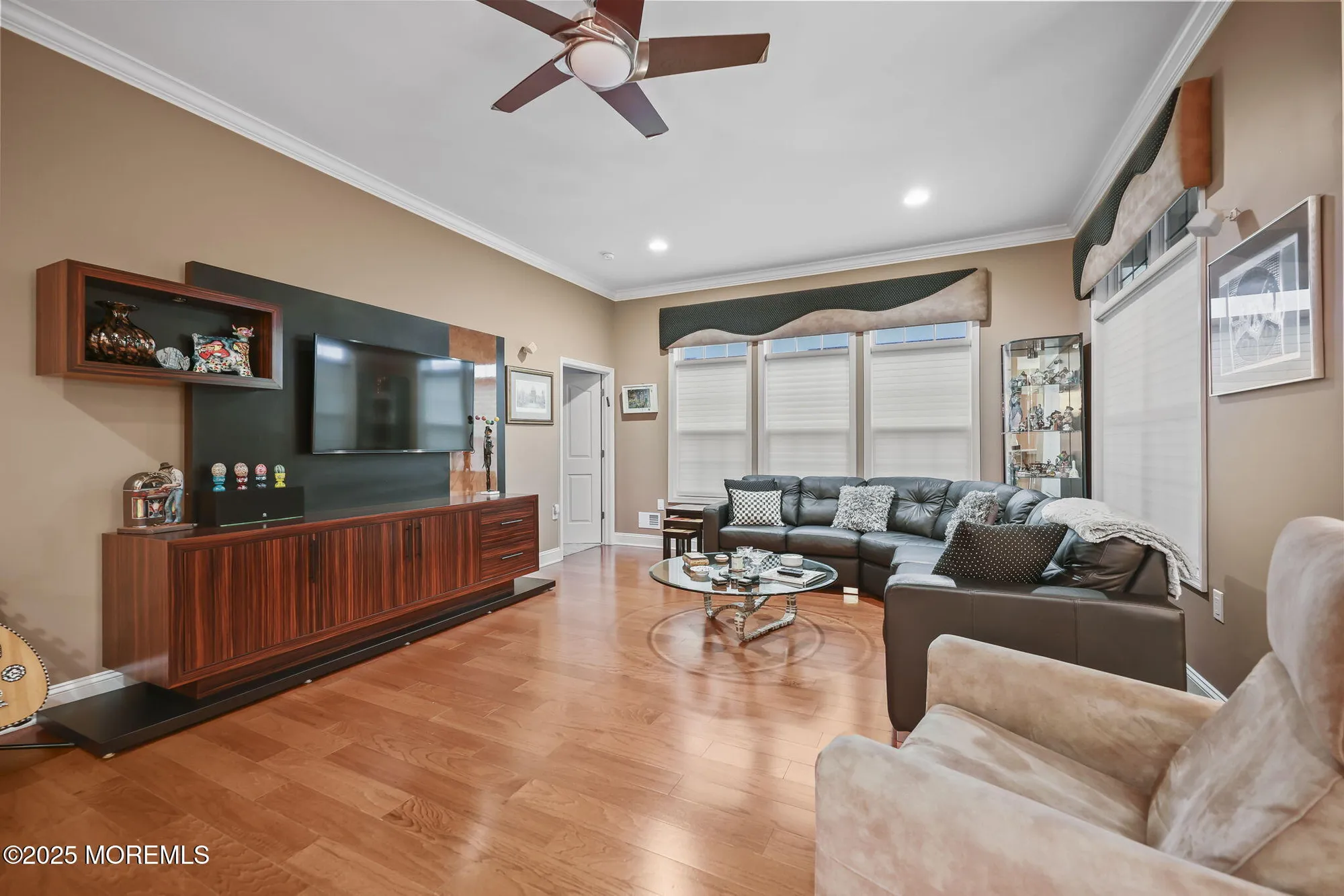 Property Slideshow image 19 of 40 | 240 diamond spring dr, Monroe, NJ, 08831