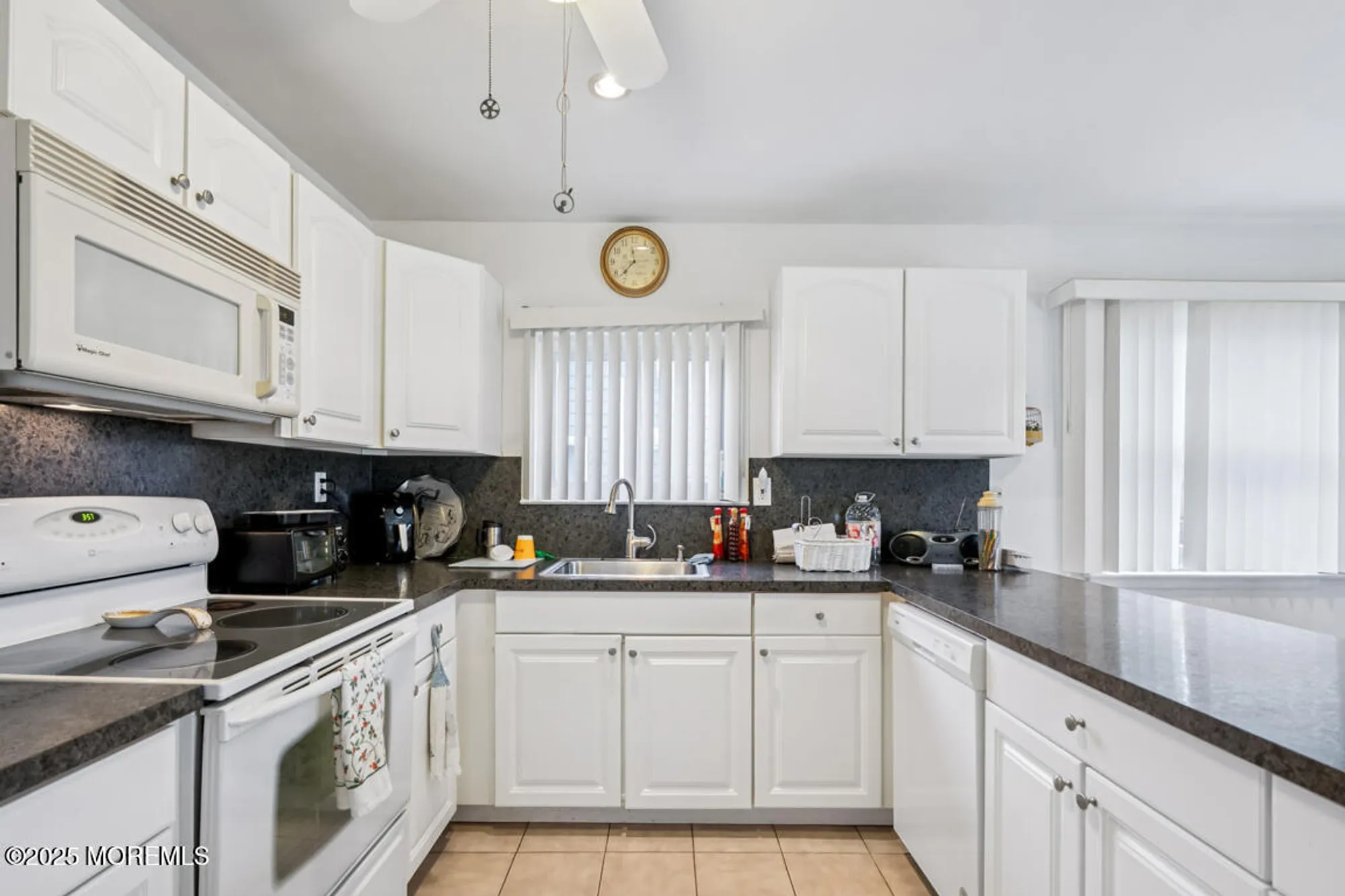 Property Slideshow image 10 of 23 | 18 san salvador st, Toms River, NJ, 08757