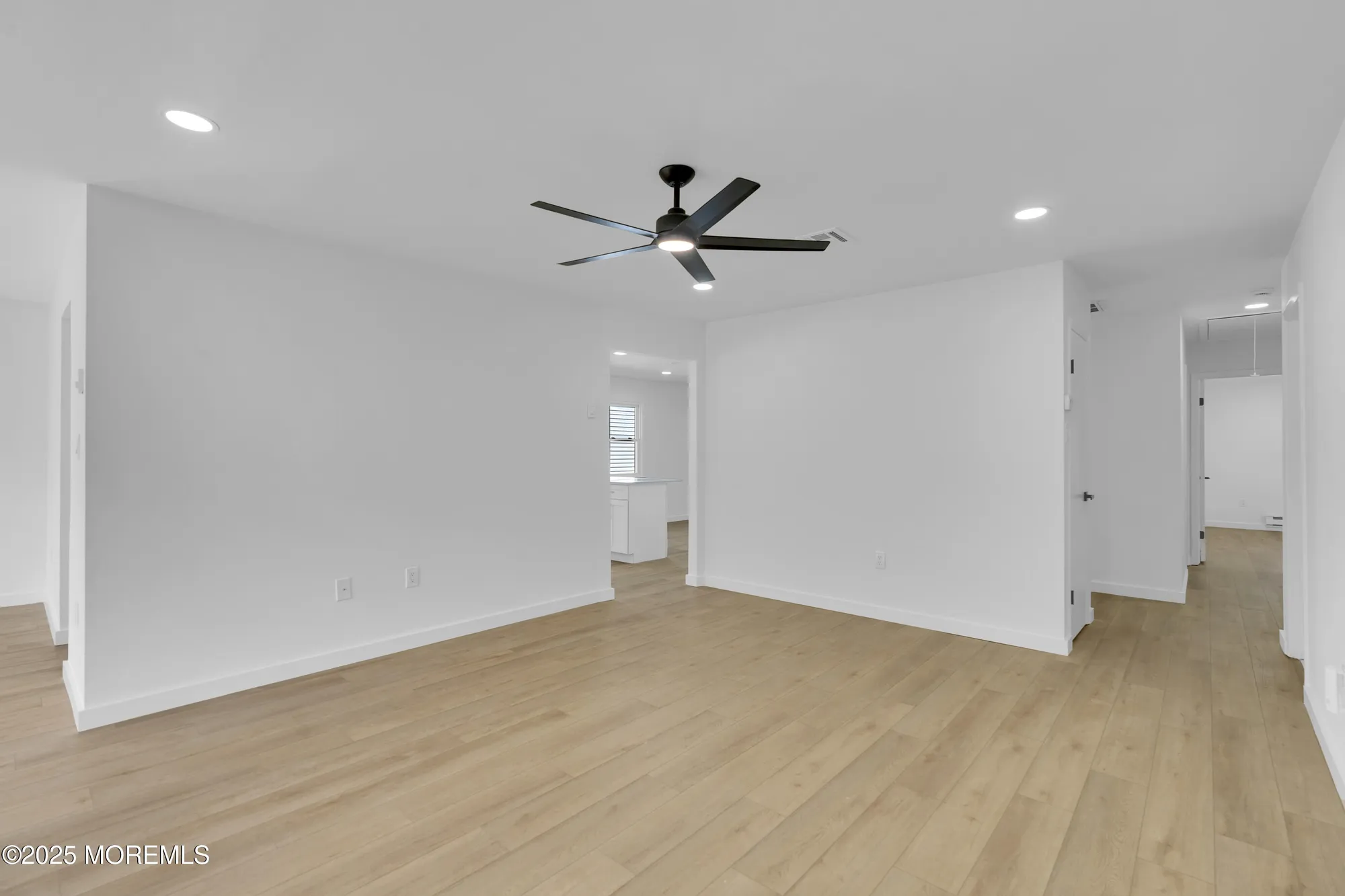 Property Slideshow image 8 of 37 | 3 tudor ct, Brick, NJ, 08723