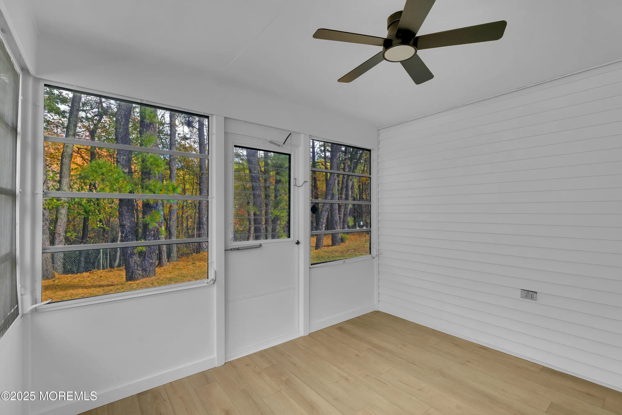 Property Slideshow image 31 of 37 | 3 tudor ct, Brick, NJ, 08723