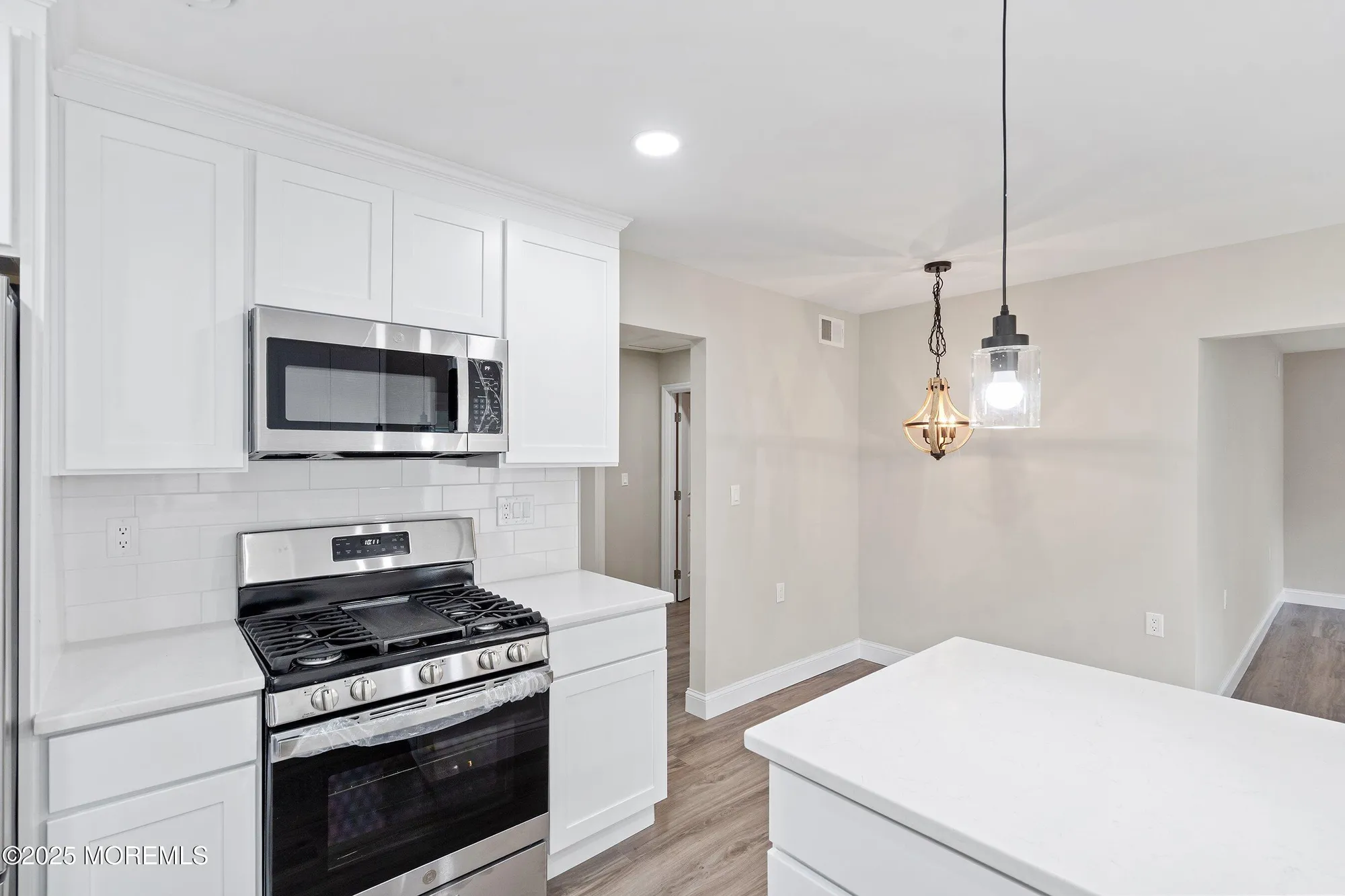 Property Slideshow image 11 of 28 | 38 twyford ln, Manchester, NJ, 08759