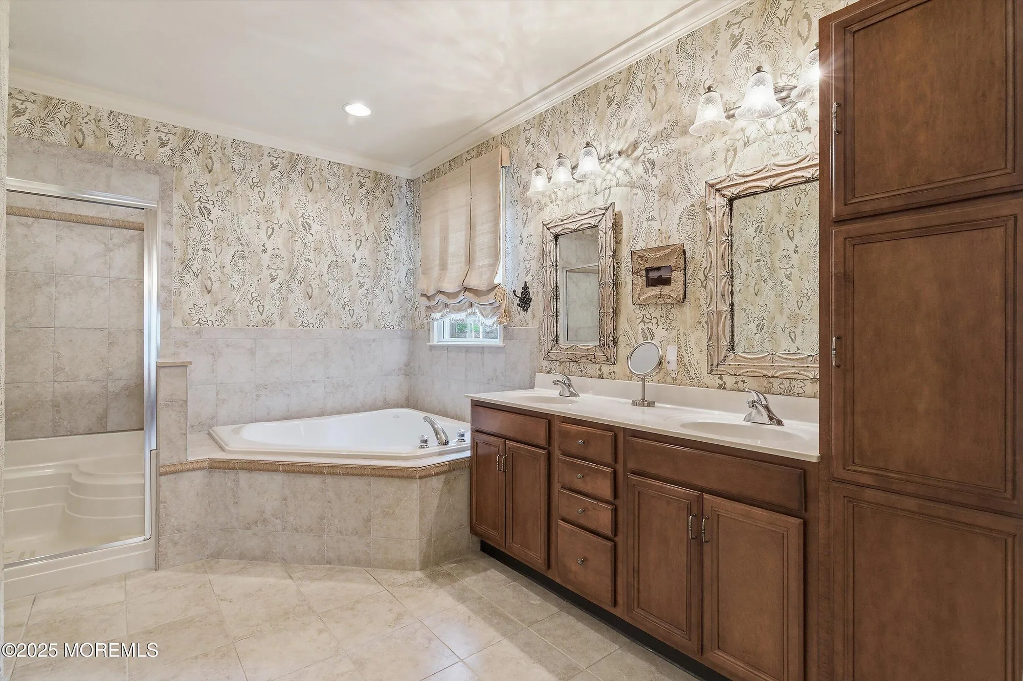 Property Slideshow image 19 of 46 | 41 rolling meadows blvd, Asbury Park, NJ, 07712