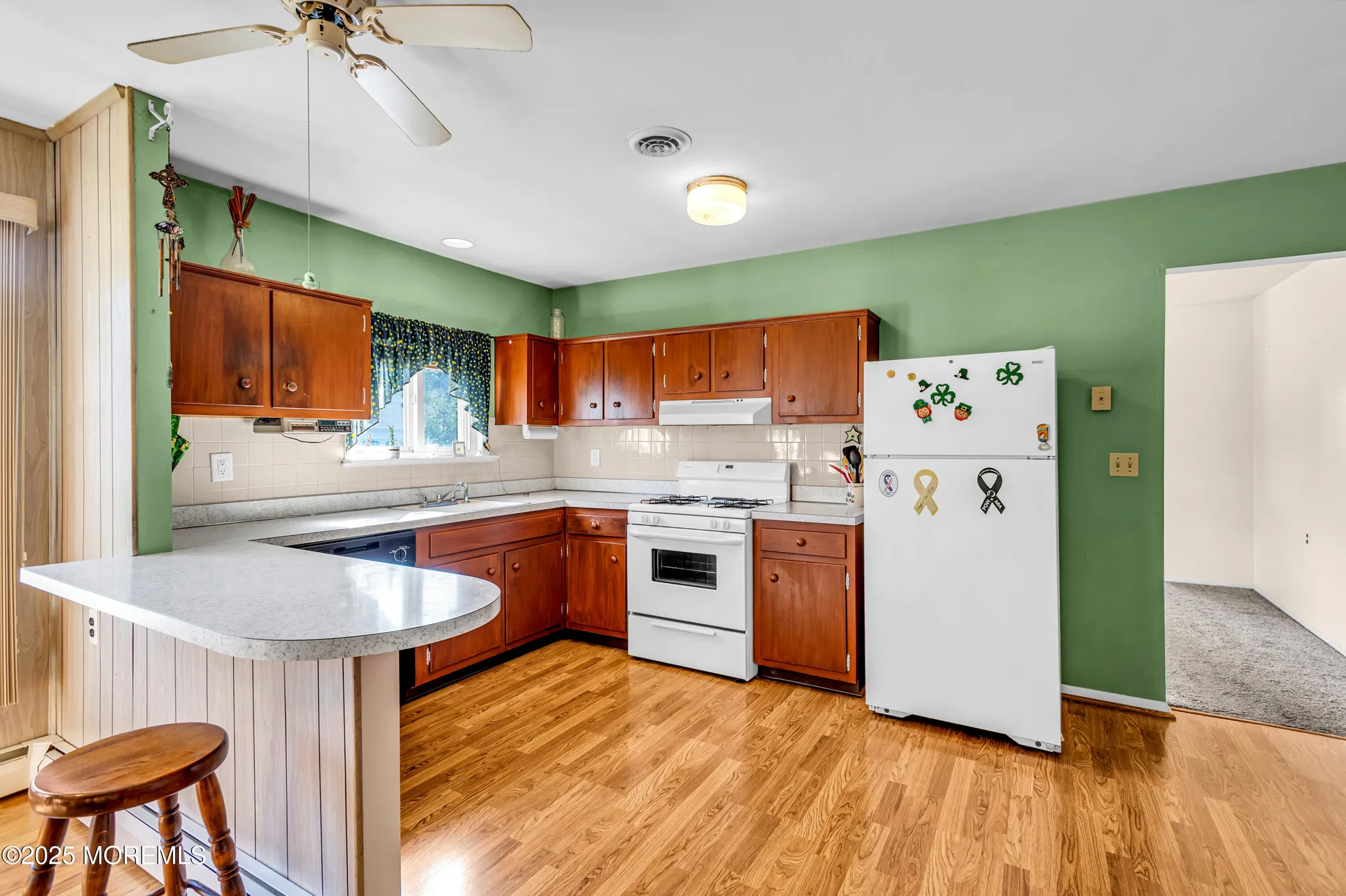 Property Slideshow image 17 of 36 | 37 oranjestad st, Toms River, NJ, 08757