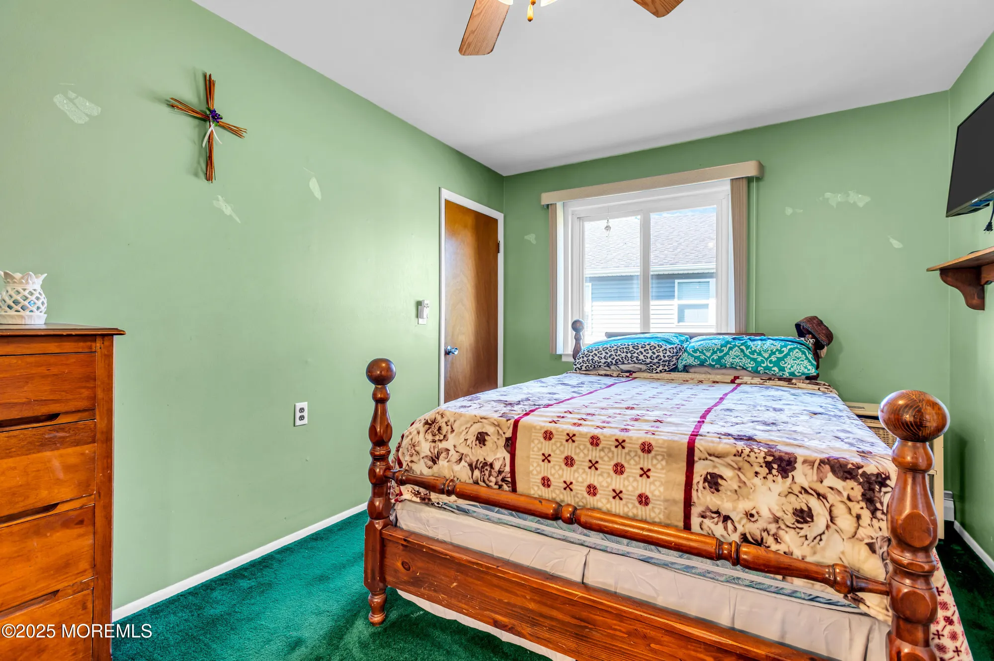 Property Slideshow image 24 of 36 | 37 oranjestad st, Toms River, NJ, 08757