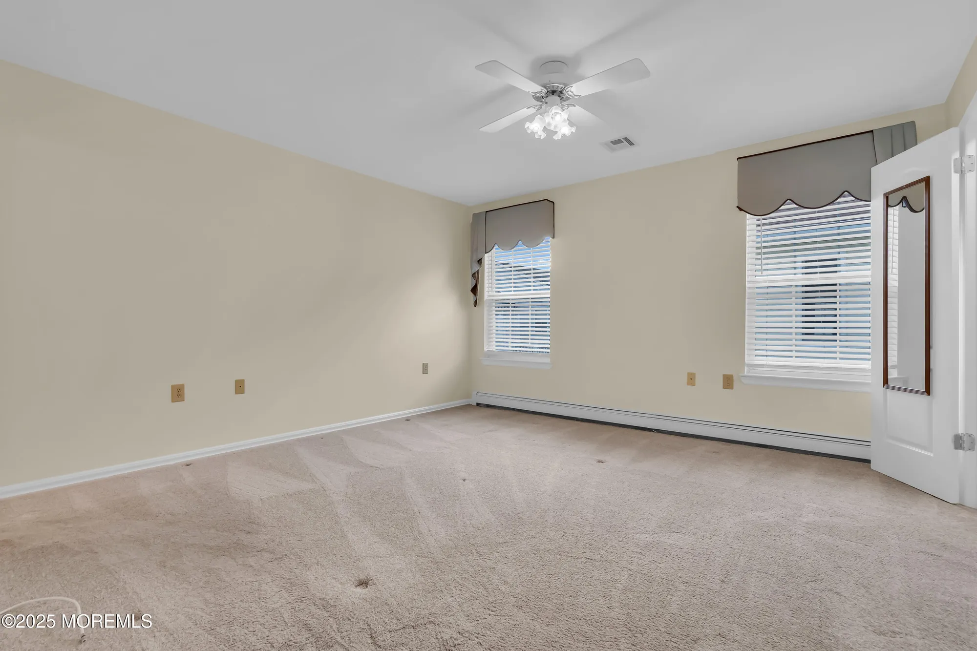 Property Slideshow image 22 of 33 | 41 winterton dr, Toms River, NJ, 08757