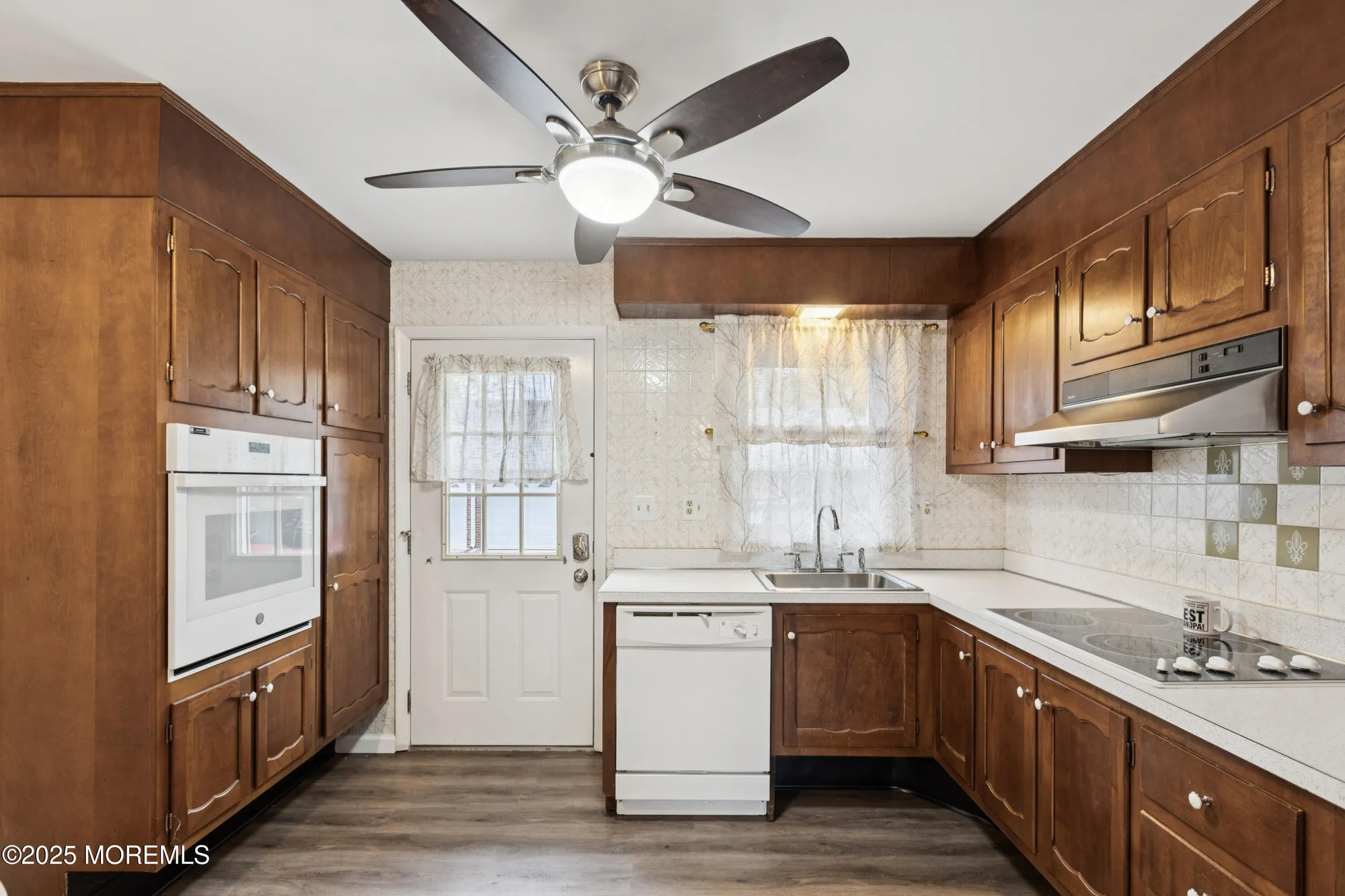 Property Slideshow image 8 of 26 | 530 portsmouth dr d, Lakewood, NJ, 08701