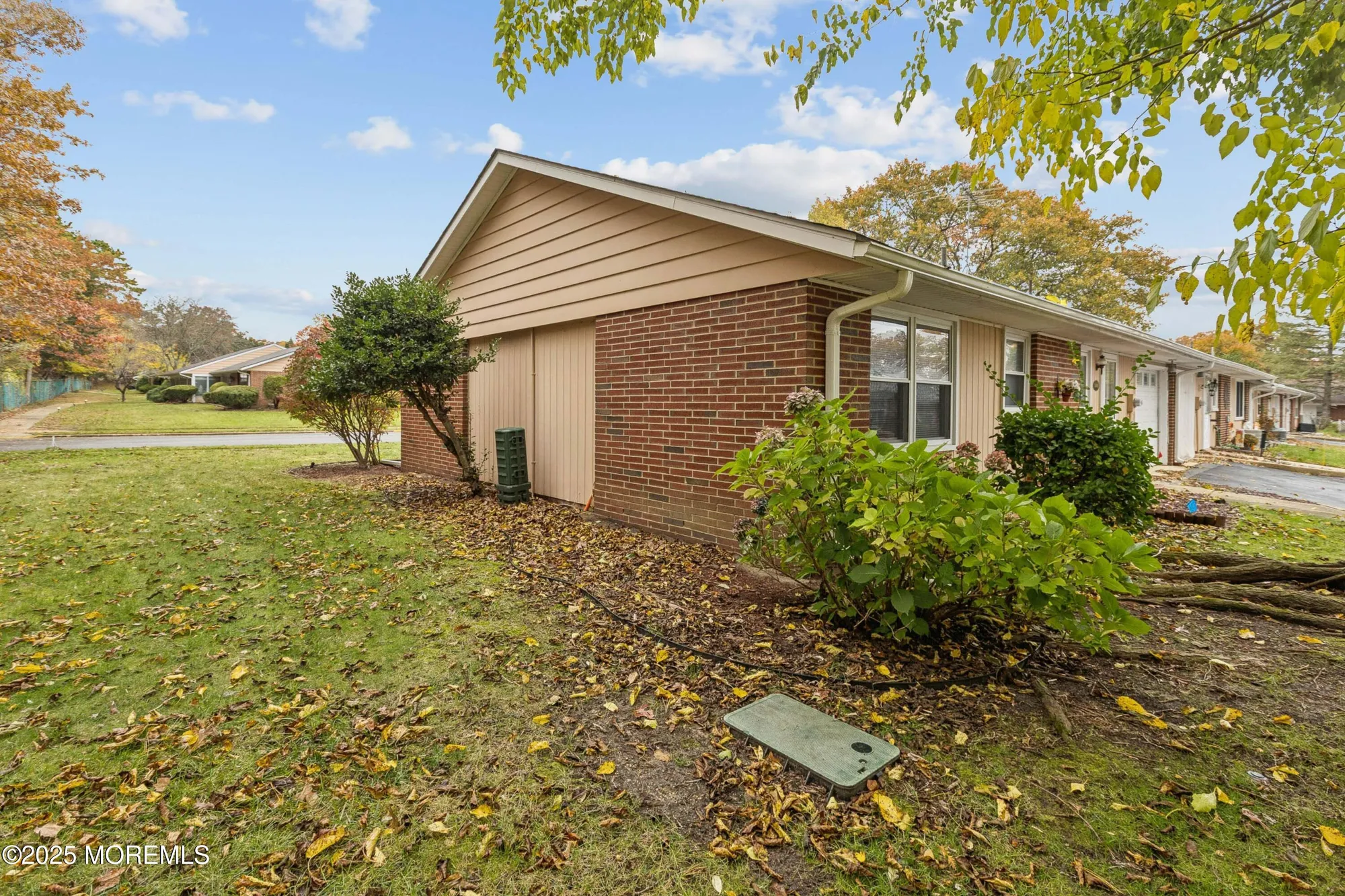 Property Slideshow image 6 of 26 | 530 portsmouth dr d, Lakewood, NJ, 08701