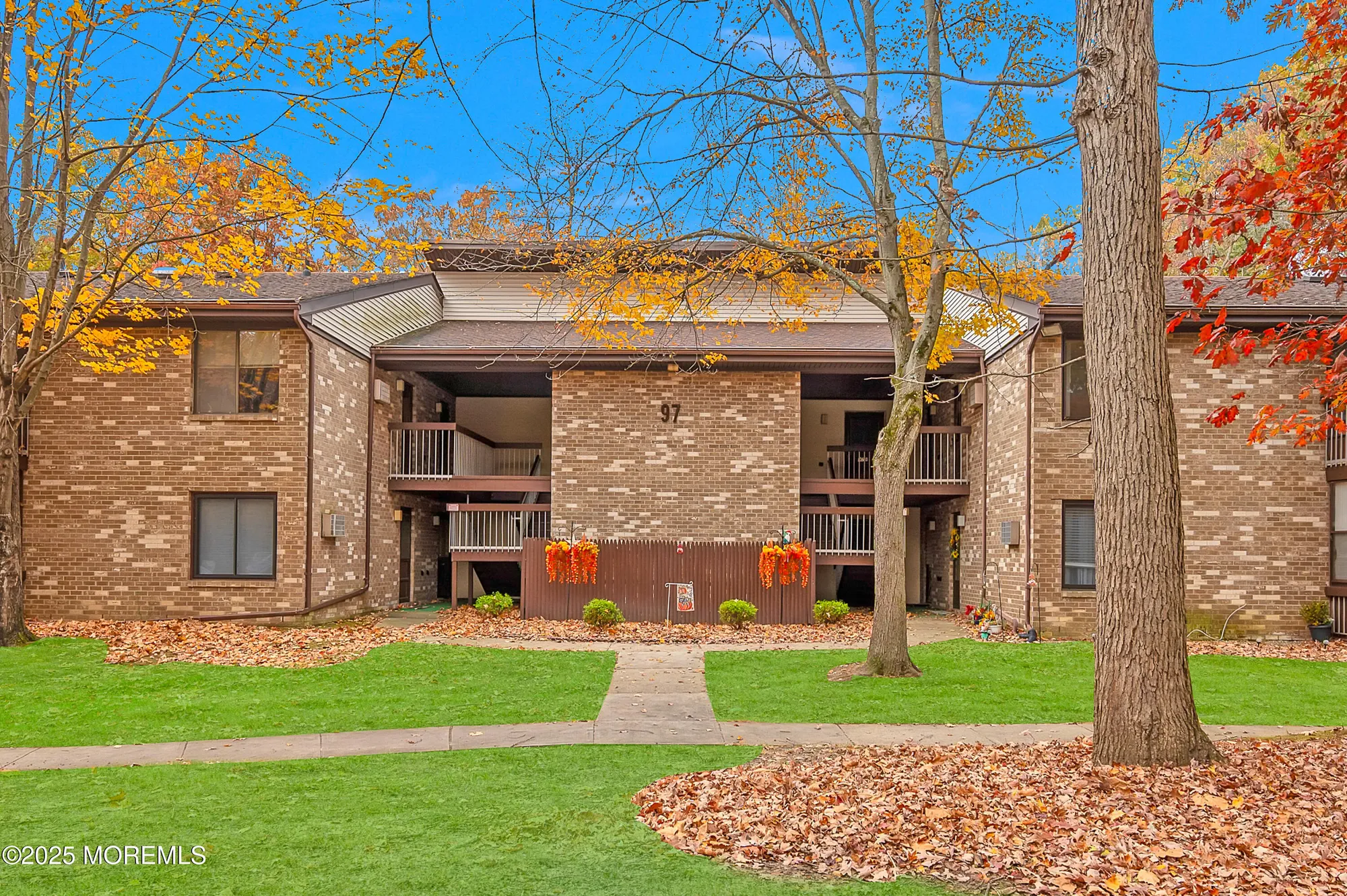 Property Slideshow image 4 of 28 | 97 arrowood rd a, Manalapan, NJ, 07726