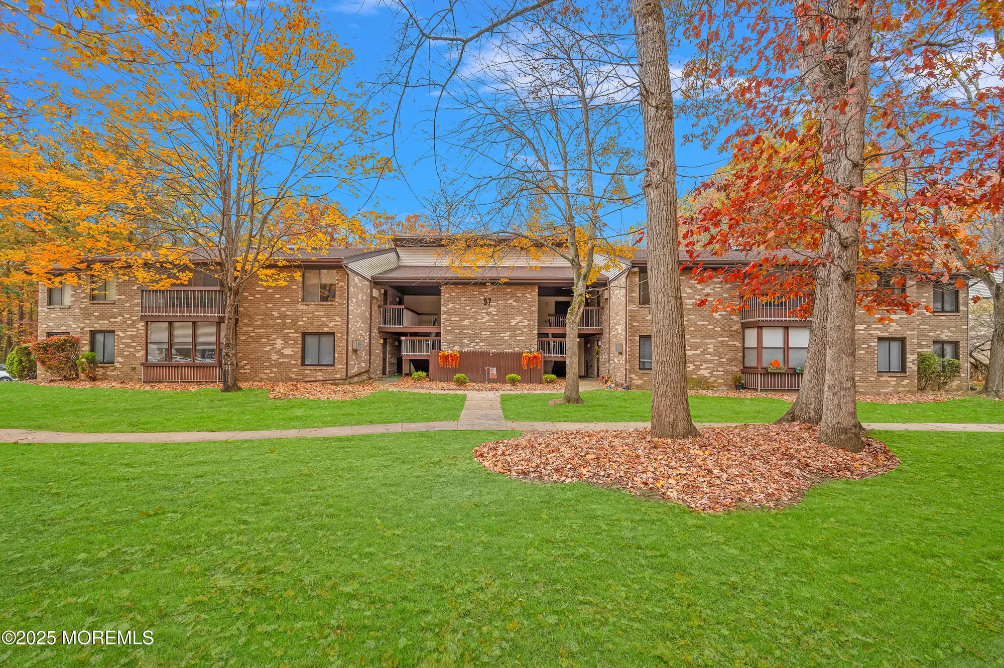 Property Slideshow image 1 of 28 | 97 arrowood rd a, Manalapan, NJ, 07726