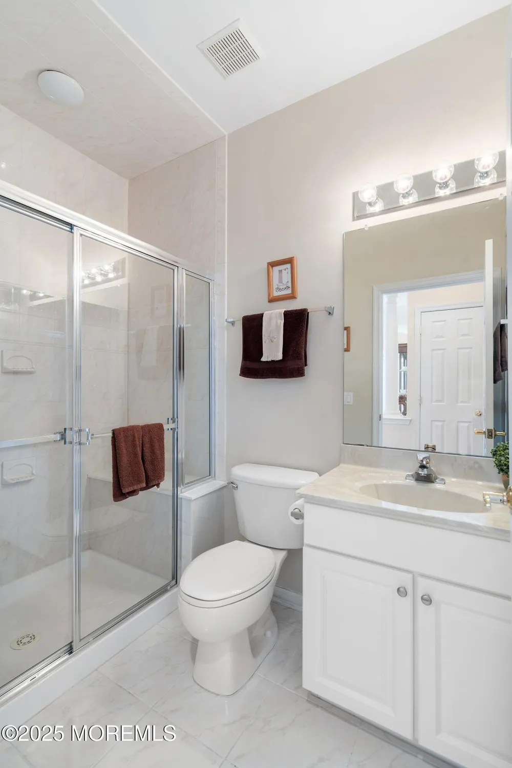 Property Slideshow image 24 of 53 | 76 eleanor rd, Manchester, NJ, 08759