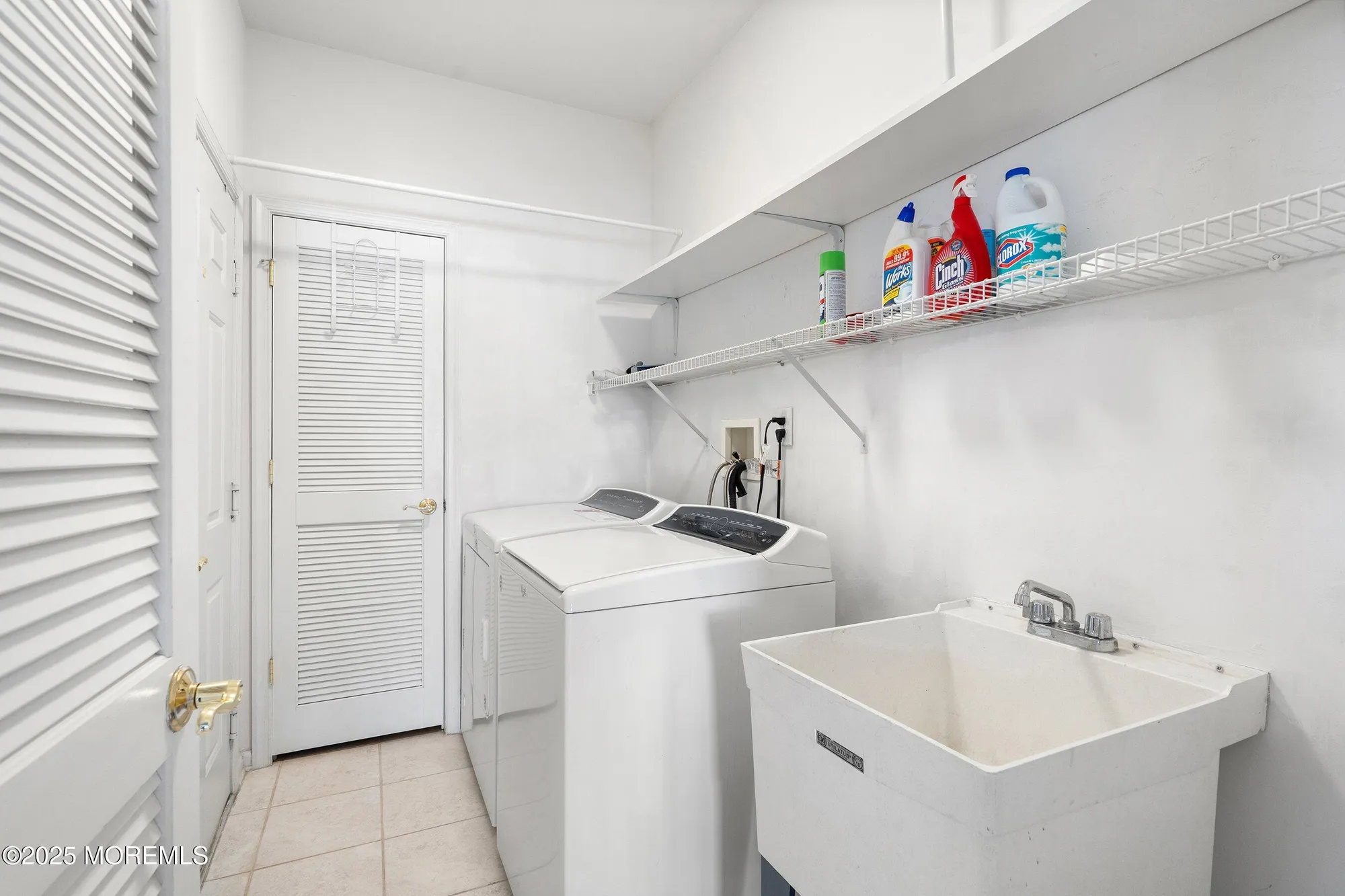 Property Slideshow image 22 of 52 | 71 eleanor rd, Manchester, NJ, 08759