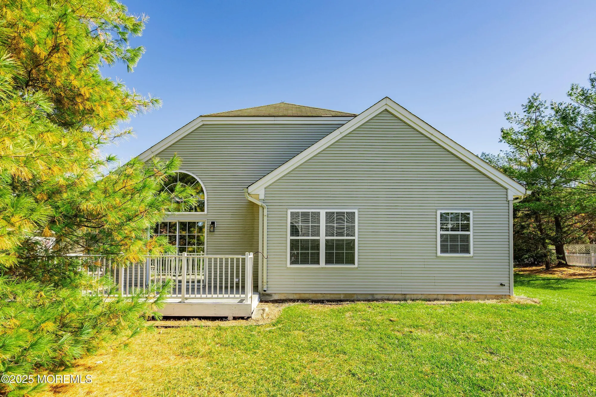 Property Slideshow image 26 of 52 | 71 eleanor rd, Manchester, NJ, 08759