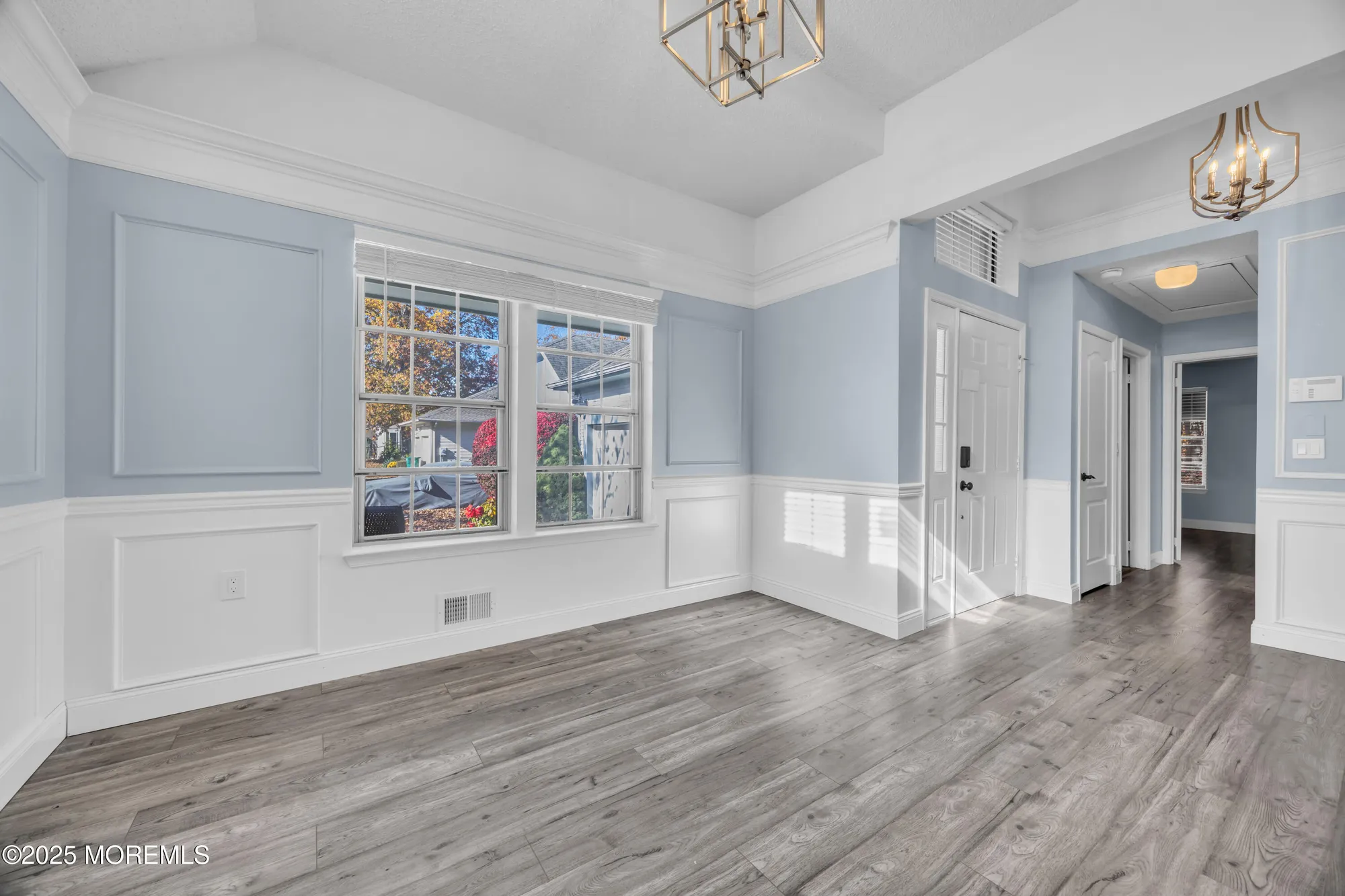 Property Slideshow image 4 of 50 | 12 thatcher ct, Jackson, NJ, 08527