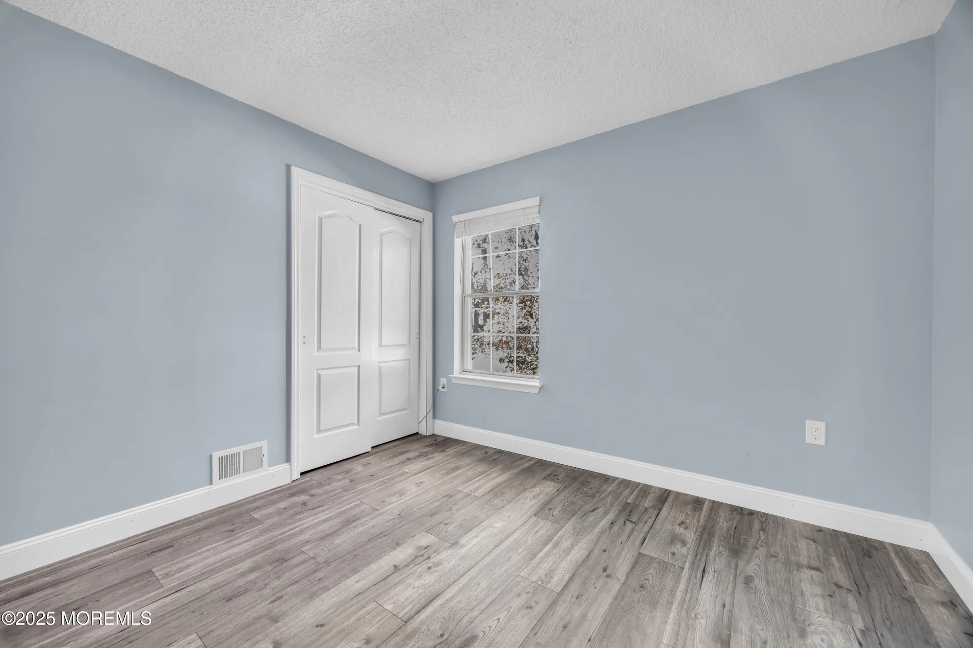 Property Slideshow image 23 of 50 | 12 thatcher ct, Jackson, NJ, 08527