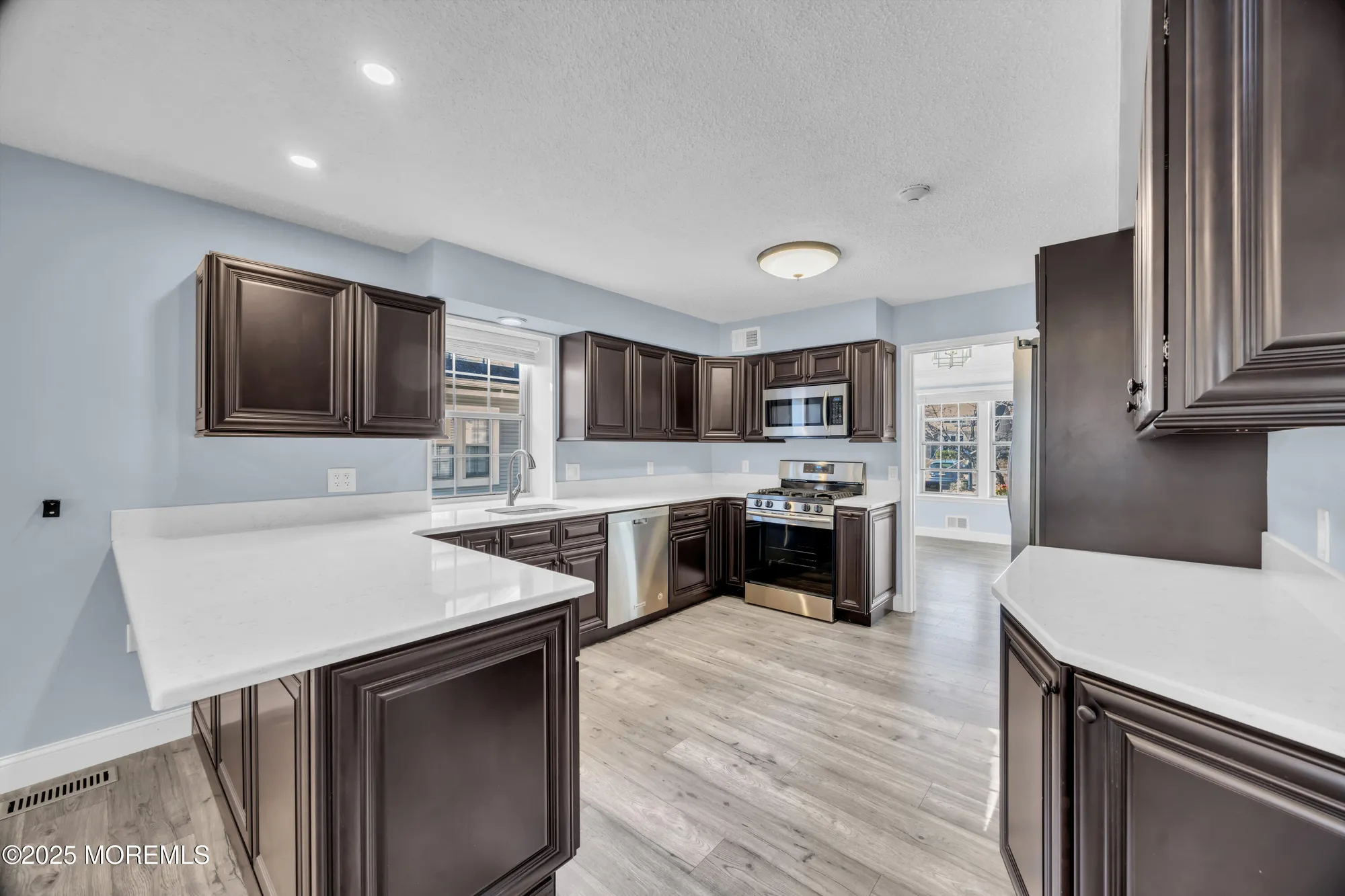 Property Slideshow image 9 of 50 | 12 thatcher ct, Jackson, NJ, 08527