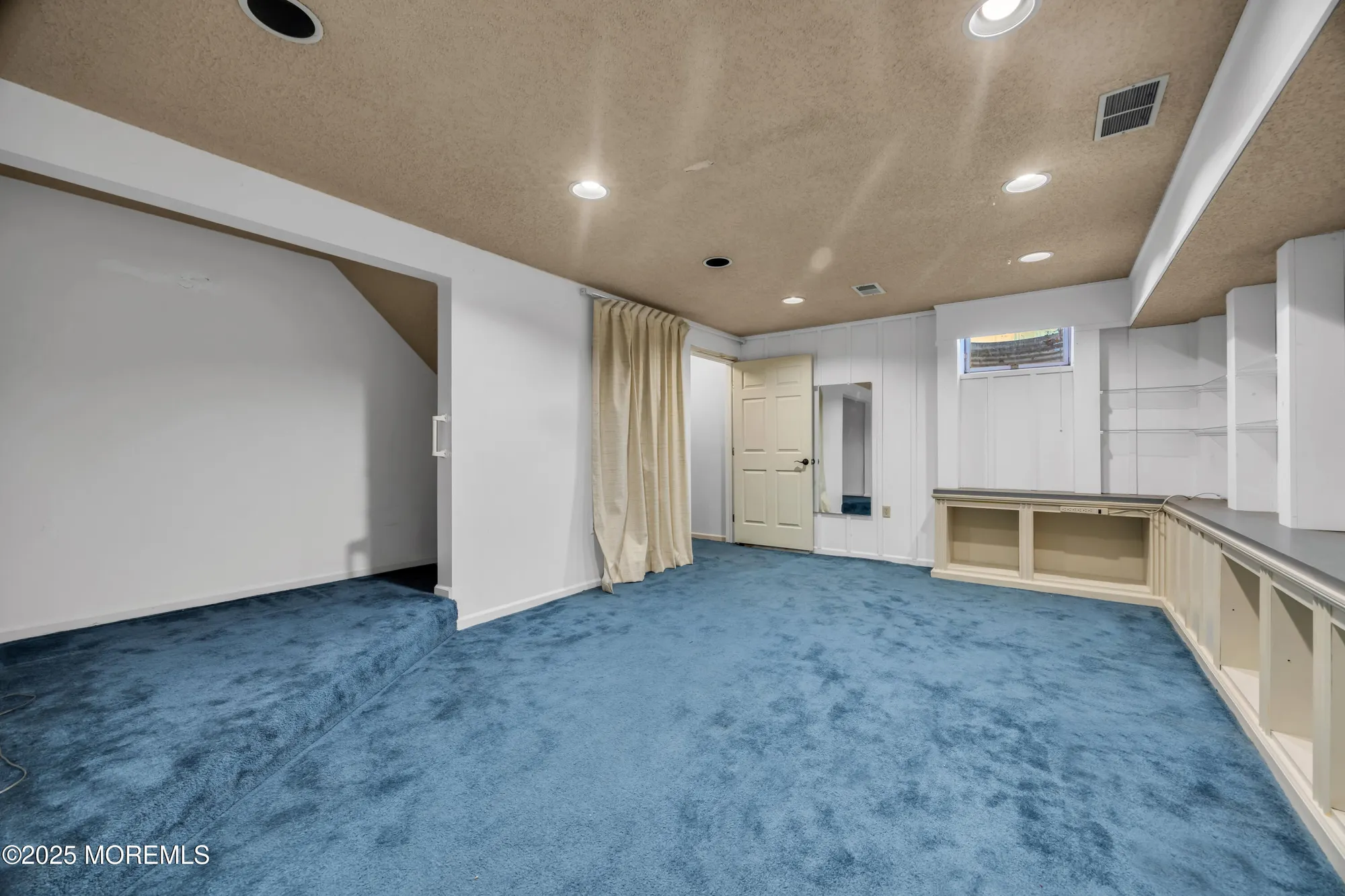 Property Slideshow image 27 of 50 | 12 thatcher ct, Jackson, NJ, 08527