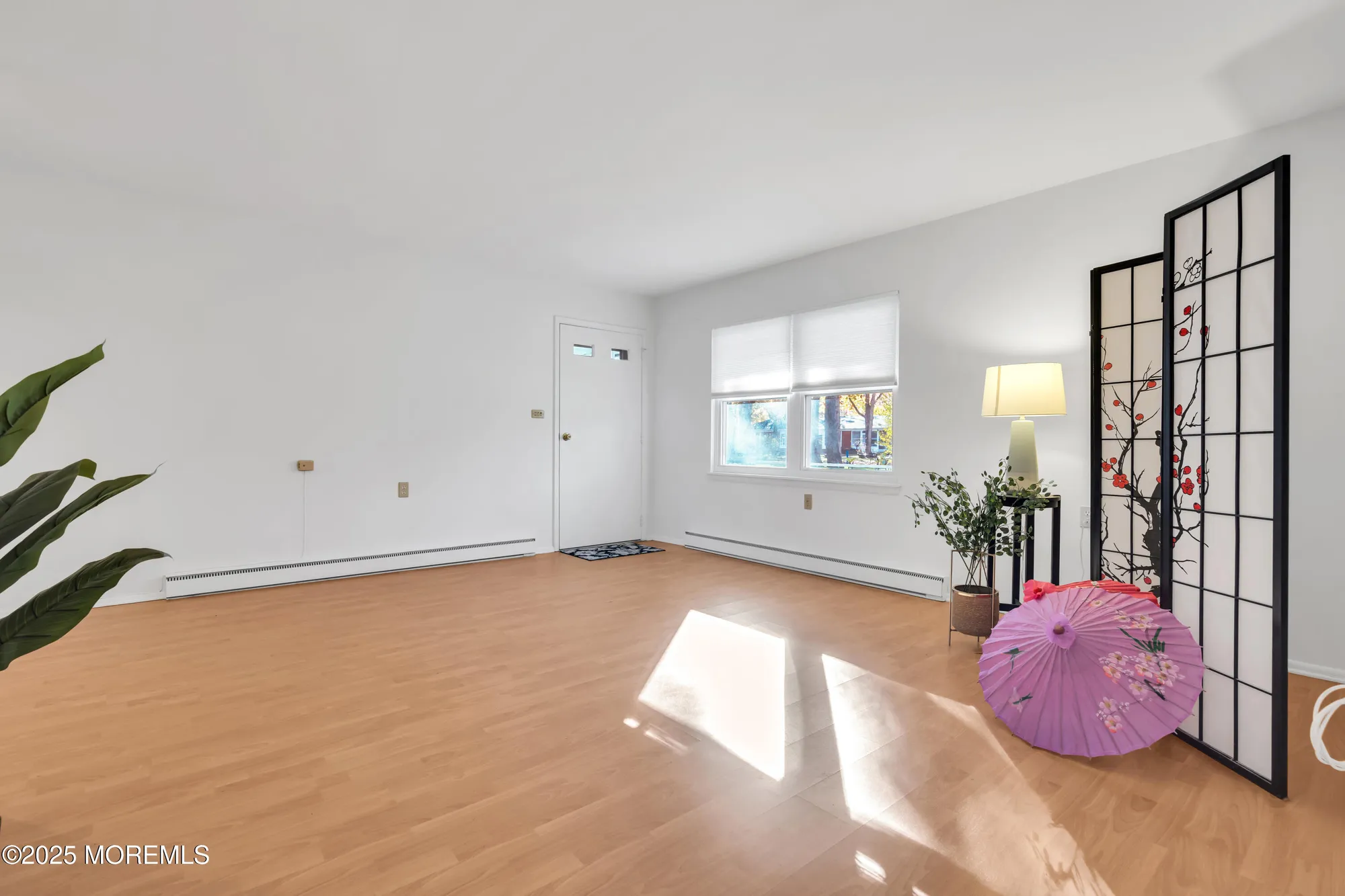 Property Slideshow image 12 of 32 | 47 e cambridge ct 100e, Lakewood, NJ, 08701