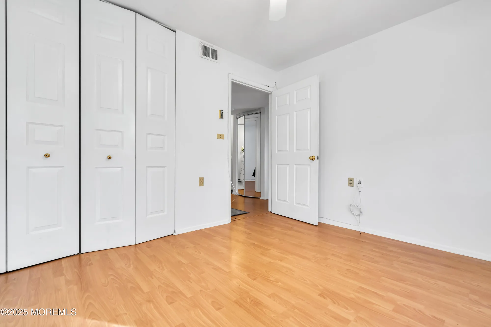 Property Slideshow image 25 of 32 | 47 e cambridge ct 100e, Lakewood, NJ, 08701