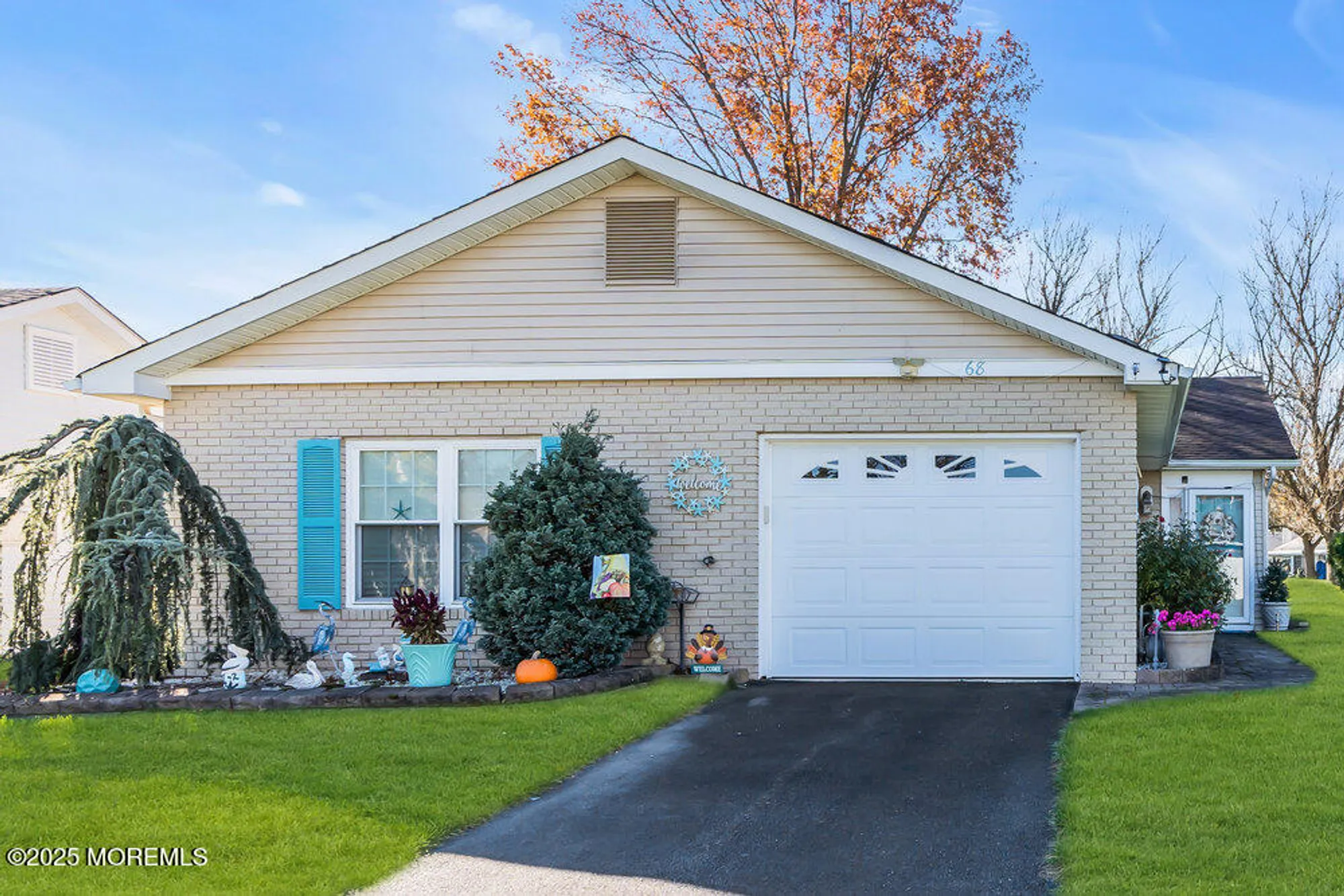 Property Slideshow image 3 of 32 | 68 mansfield dr, Brick, NJ, 08724