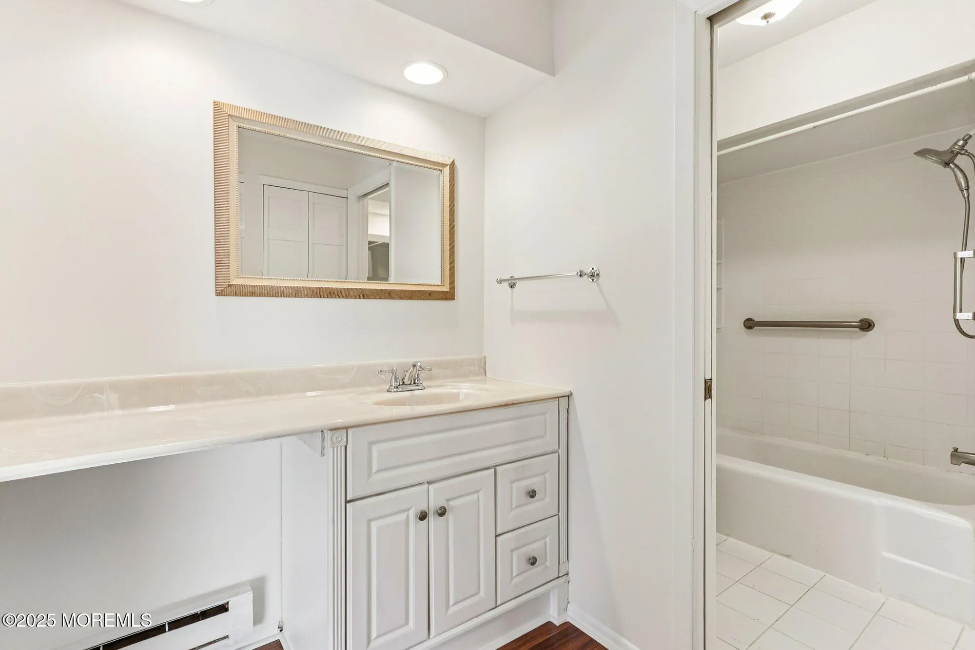 Property Slideshow image 34 of 50 | 163 lexington ct, Red Bank, NJ, 07701