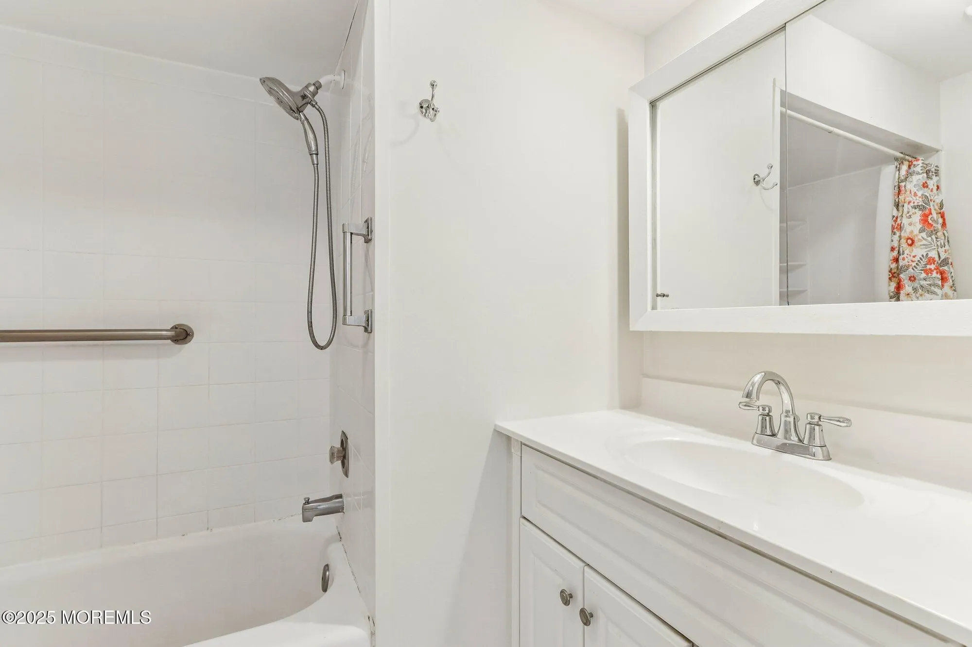 Property Slideshow image 31 of 50 | 163 lexington ct, Red Bank, NJ, 07701