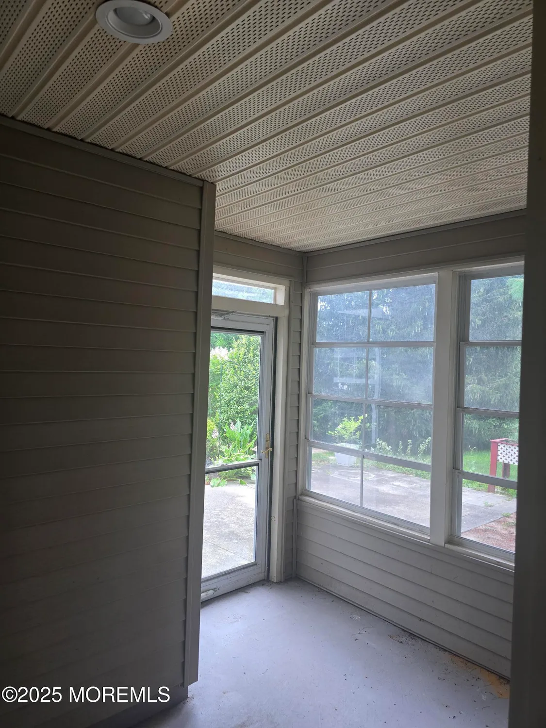 Property Slideshow image 14 of 36 | 2414 crisfield st, Toms River, NJ, 08755