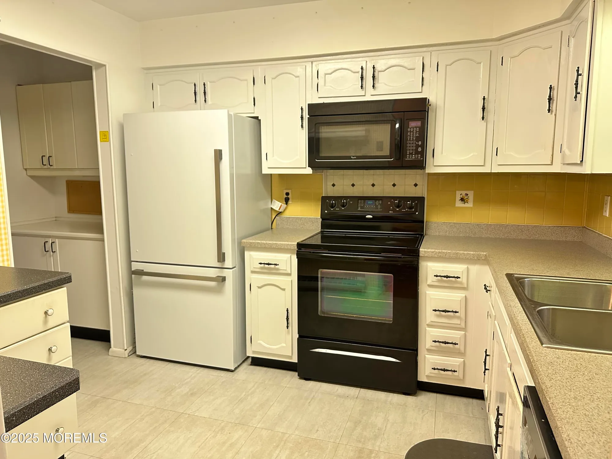 Property Slideshow image 10 of 25 | 59 franklin ln, Whiting, NJ, 08759