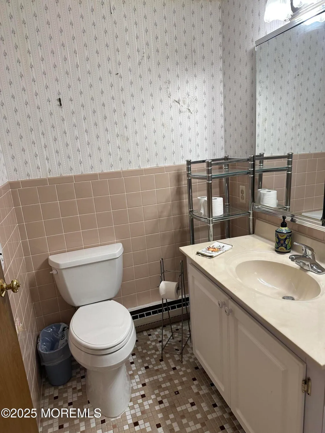 Property Slideshow image 22 of 25 | 59 franklin ln, Whiting, NJ, 08759