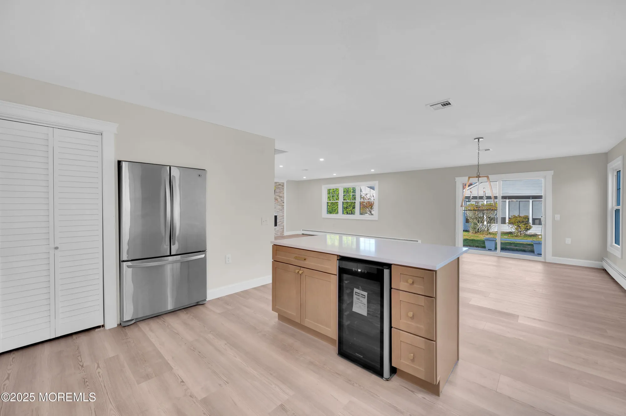 Property Slideshow image 11 of 29 | 18 leighton ct, Toms River, NJ, 08757