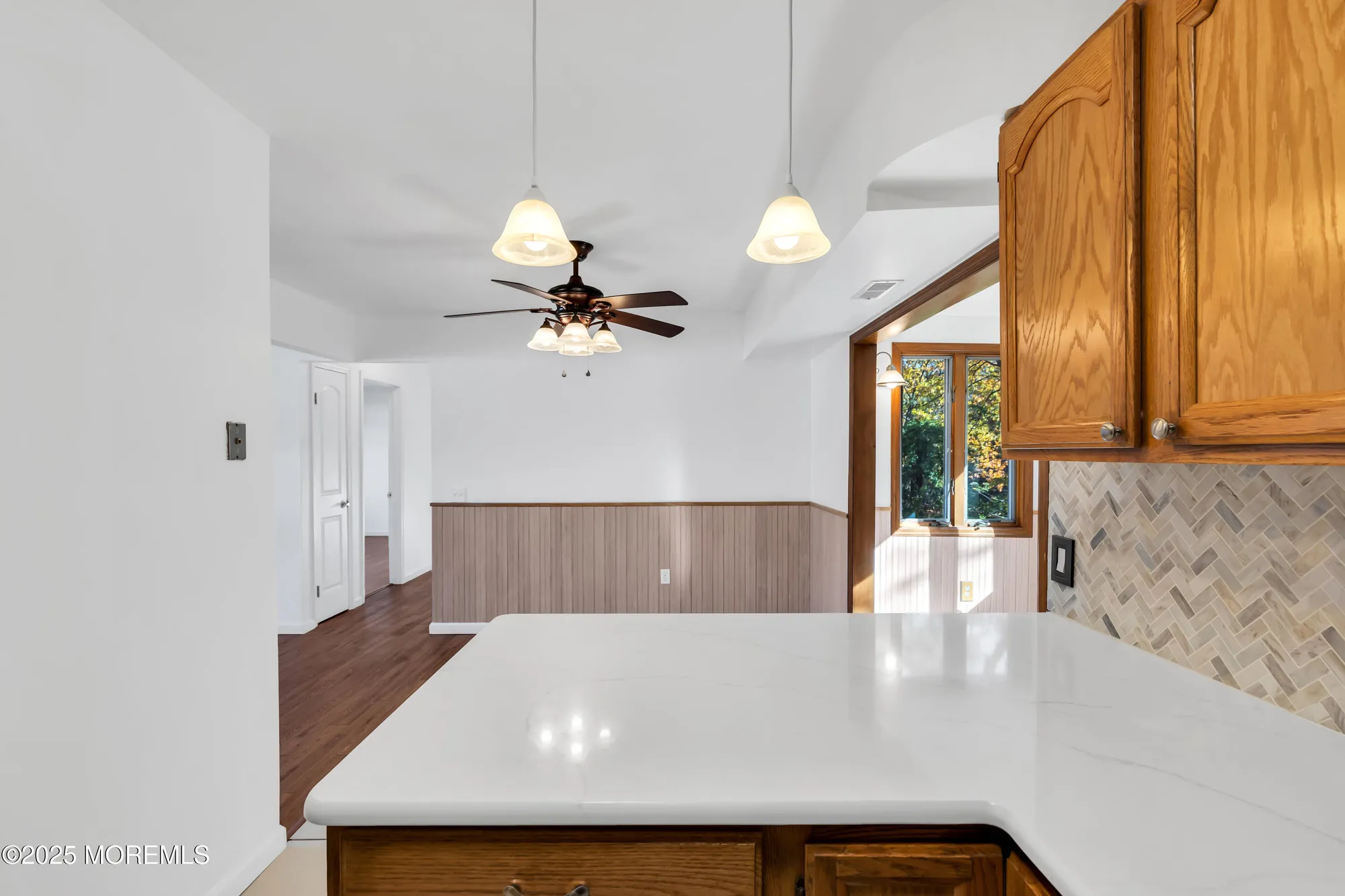 Property Slideshow image 9 of 32 | 5 indiana ct a, Matawan, NJ, 07747