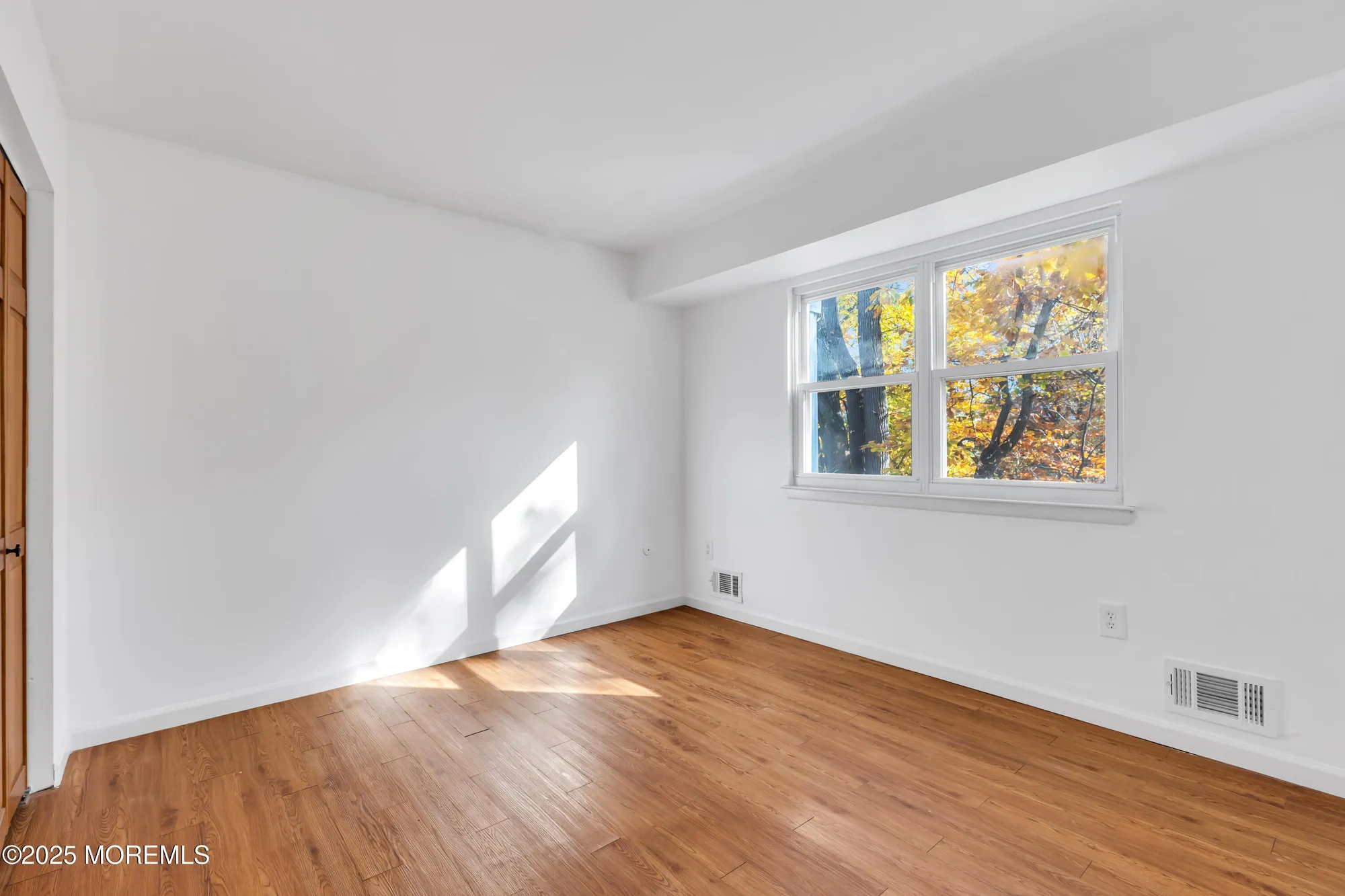 Property Slideshow image 20 of 32 | 5 indiana ct a, Matawan, NJ, 07747