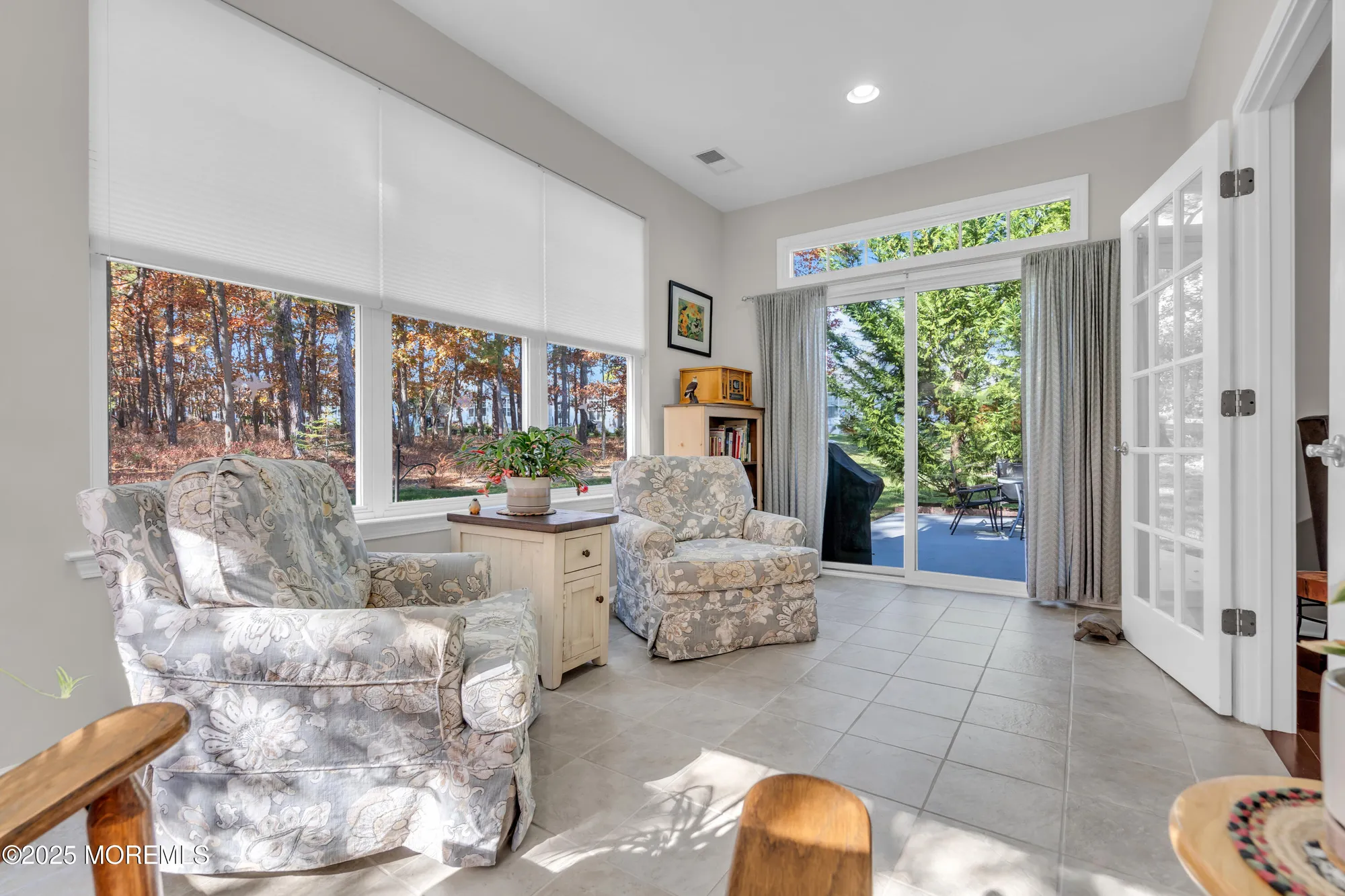 Property Slideshow image 10 of 32 | 339 newport way, Little Egg Harbor Twp, NJ, 08087