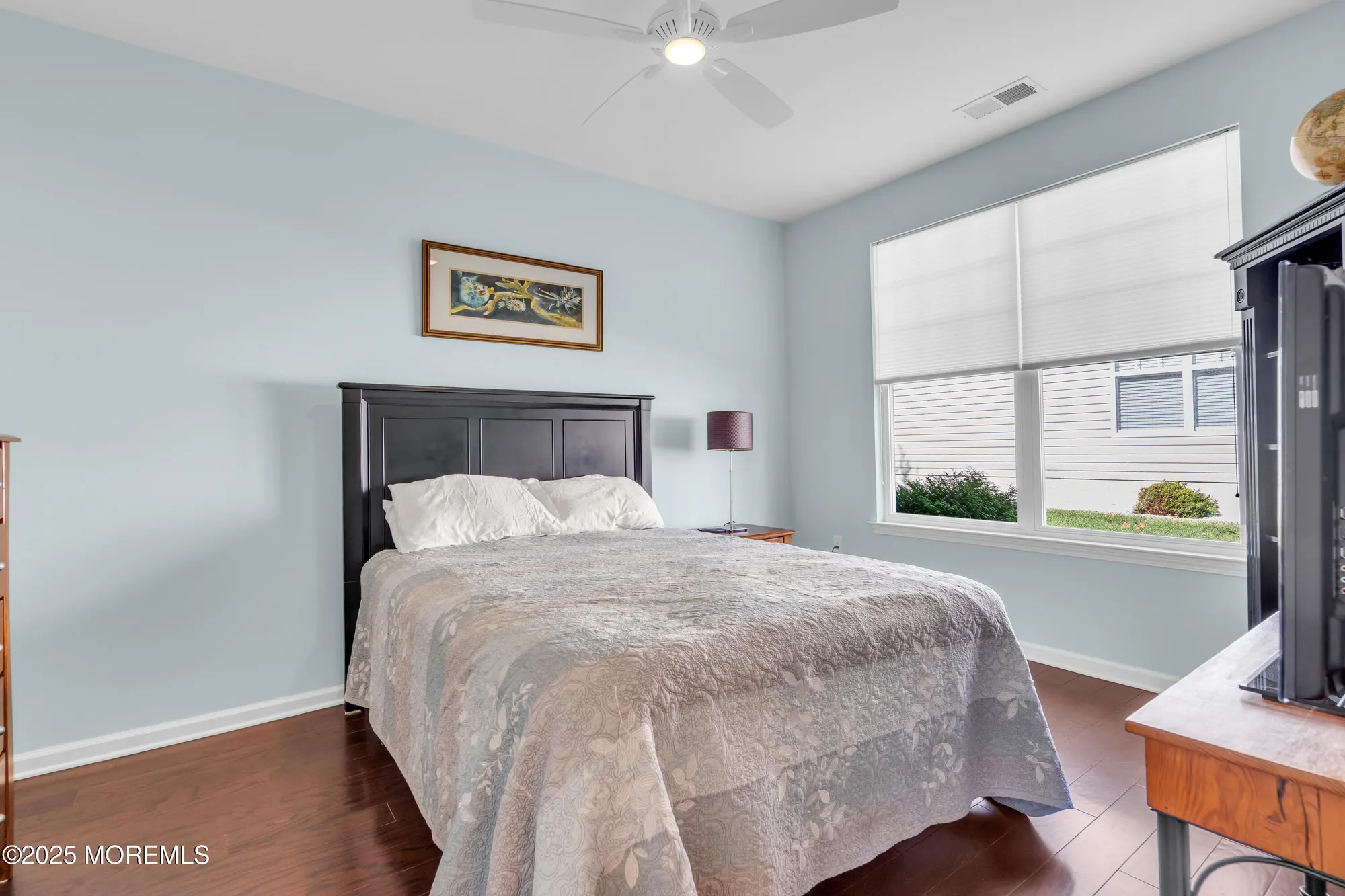 Property Slideshow image 13 of 32 | 339 newport way, Little Egg Harbor Twp, NJ, 08087