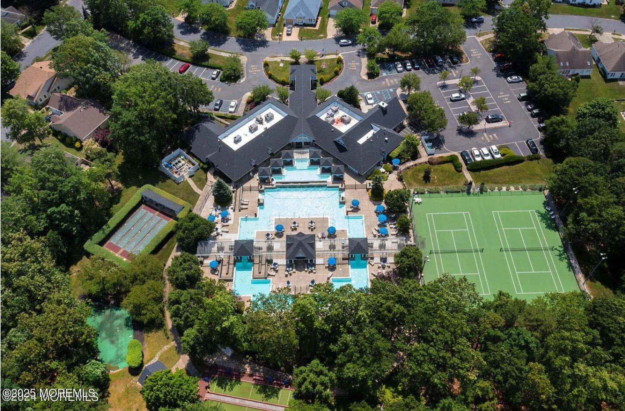 Property Slideshow image 38 of 50 | 12 thatcher ct, Jackson, NJ, 08527