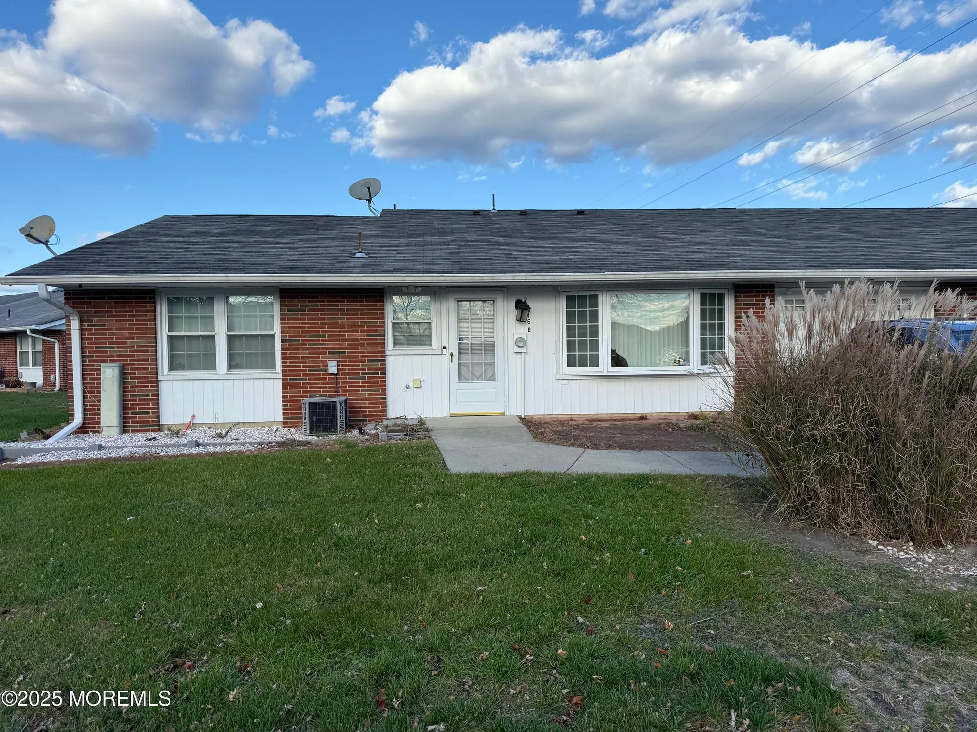 Property Slideshow image 1 of 10 | 346b dorchester dr, Lakewood, NJ, 08701