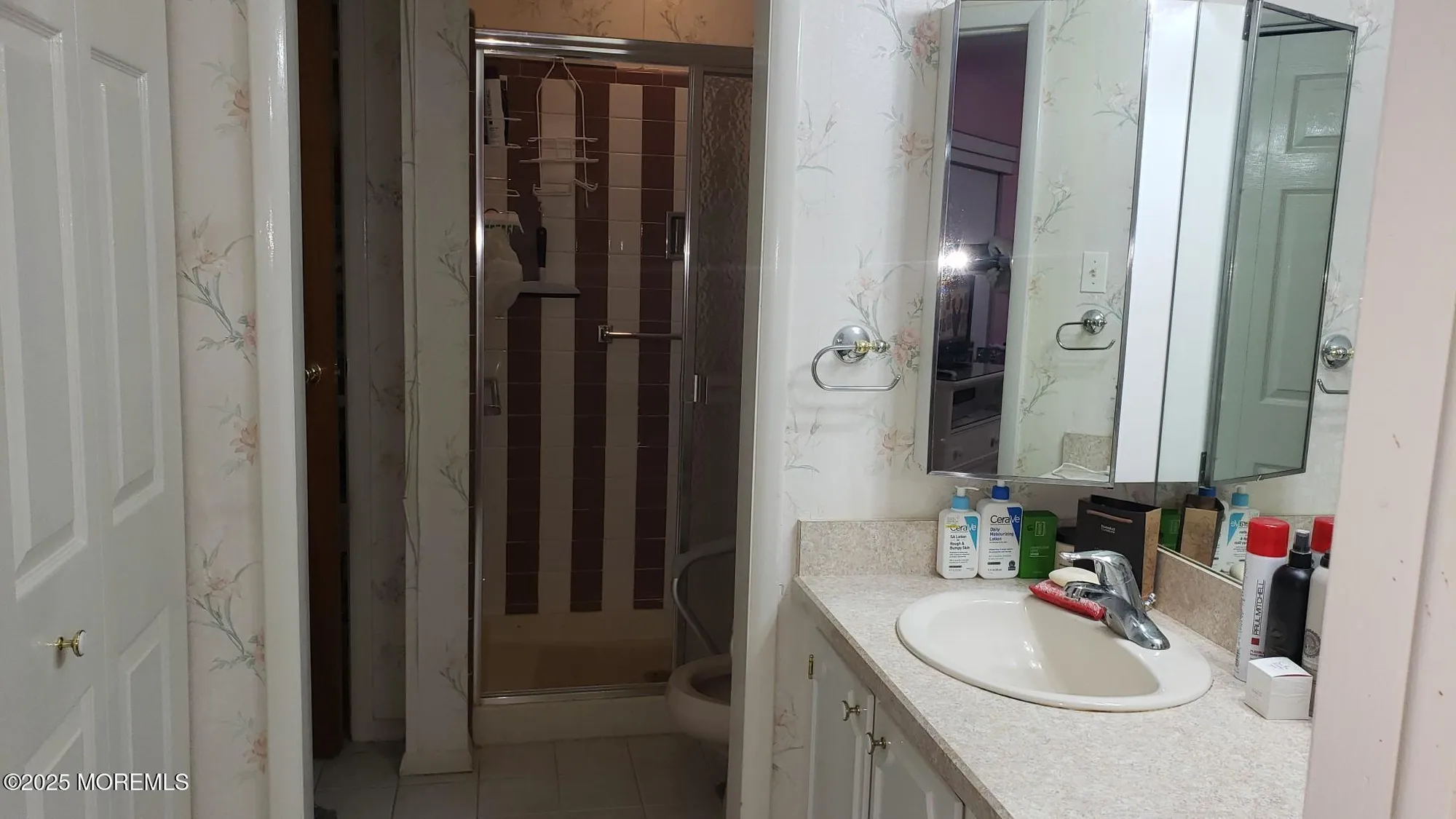 Property Slideshow image 10 of 10 | 346b dorchester dr, Lakewood, NJ, 08701