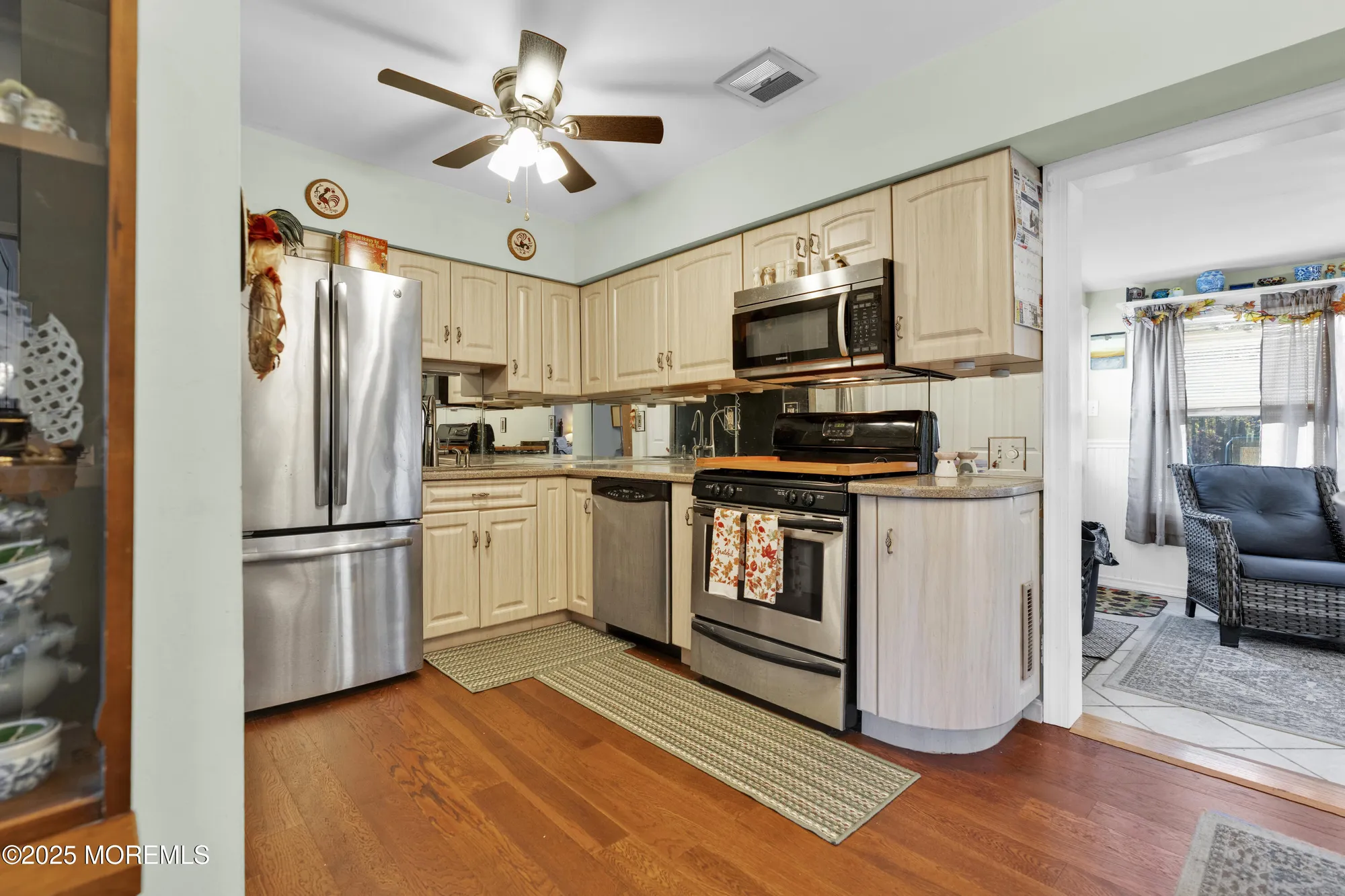 Property Slideshow image 2 of 21 | 48 haven dr, Matawan, NJ, 07747