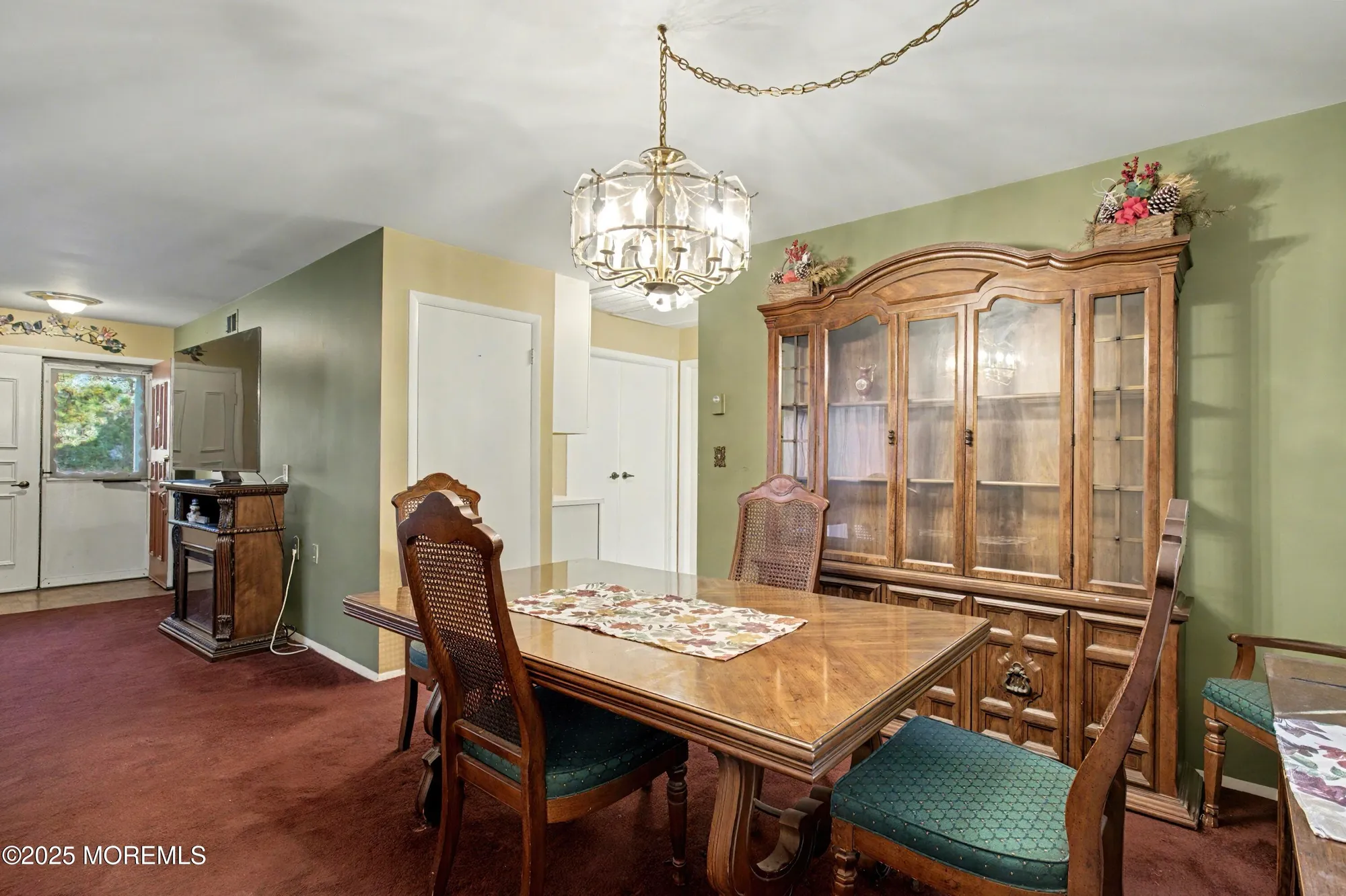 Property Slideshow image 16 of 25 | 567a mayfair rd, Manchester, NJ, 08759