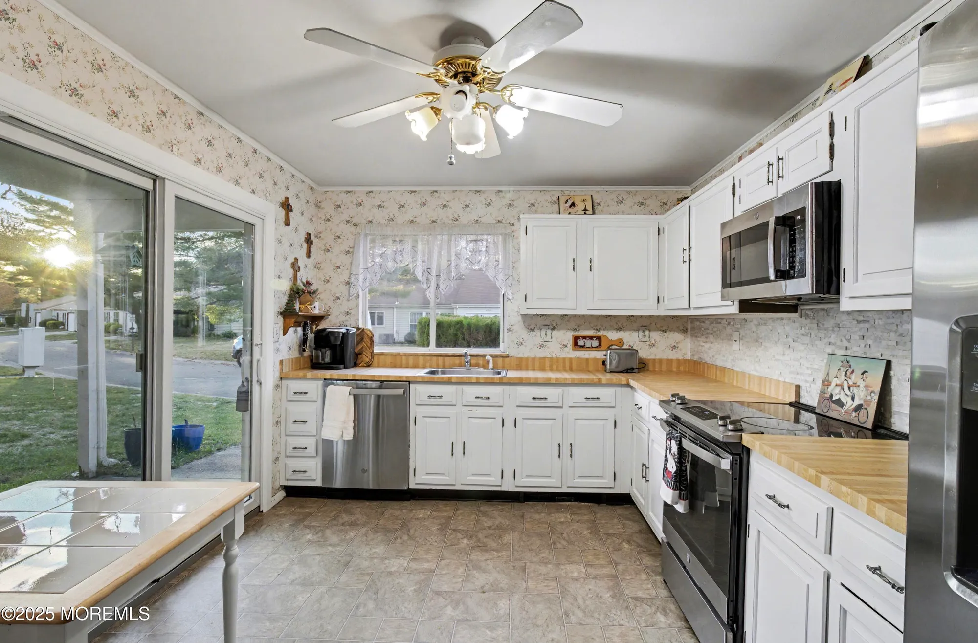 Property Slideshow image 8 of 25 | 567a mayfair rd, Manchester, NJ, 08759