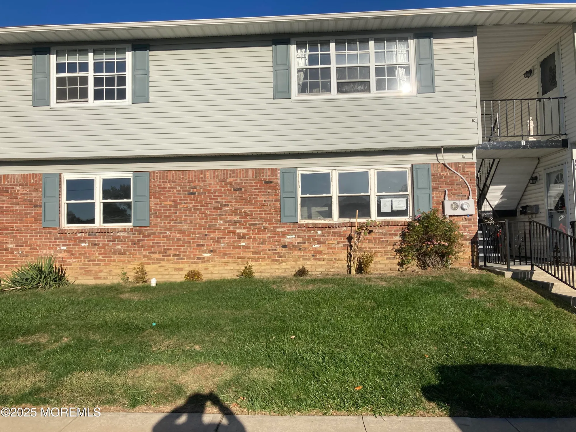 Property Slideshow image 1 of 10 | 1 hawaii ct a, Matawan, NJ, 07747